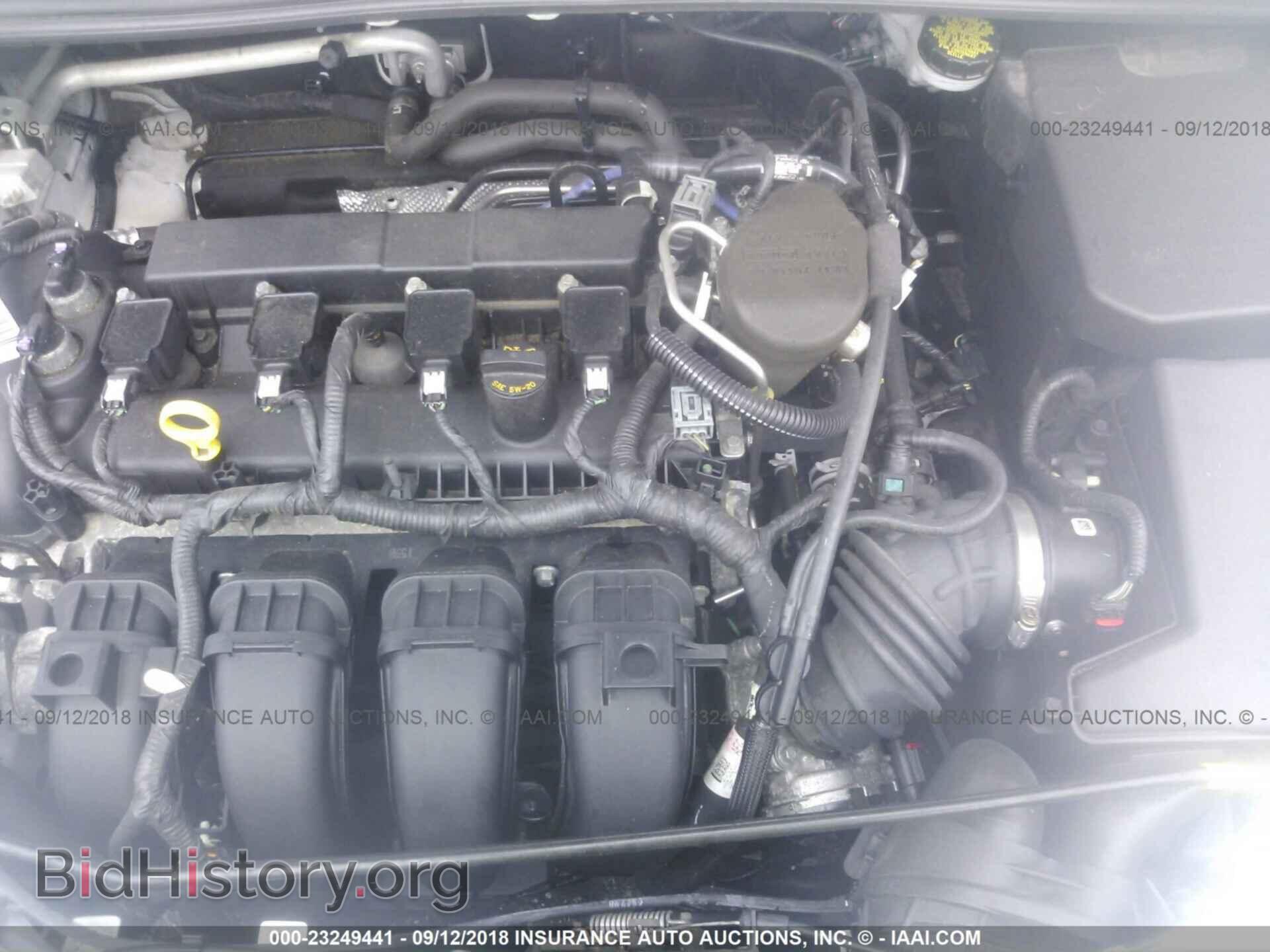2015 Ford Focus - VIN: 1FADP3E24FL345957 - Photo 10