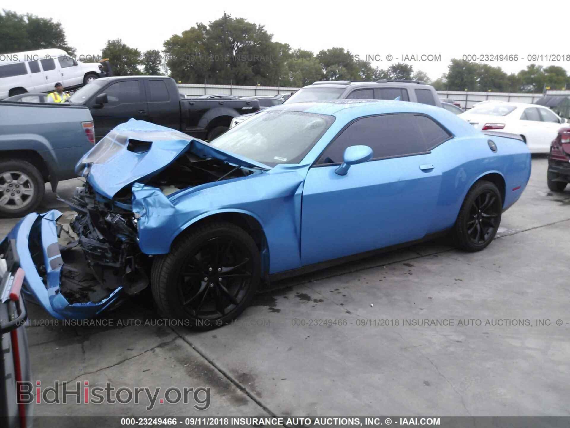 2016 Dodge Challenger - VIN: 2C3CDZAG4GH131654 - Photo 2