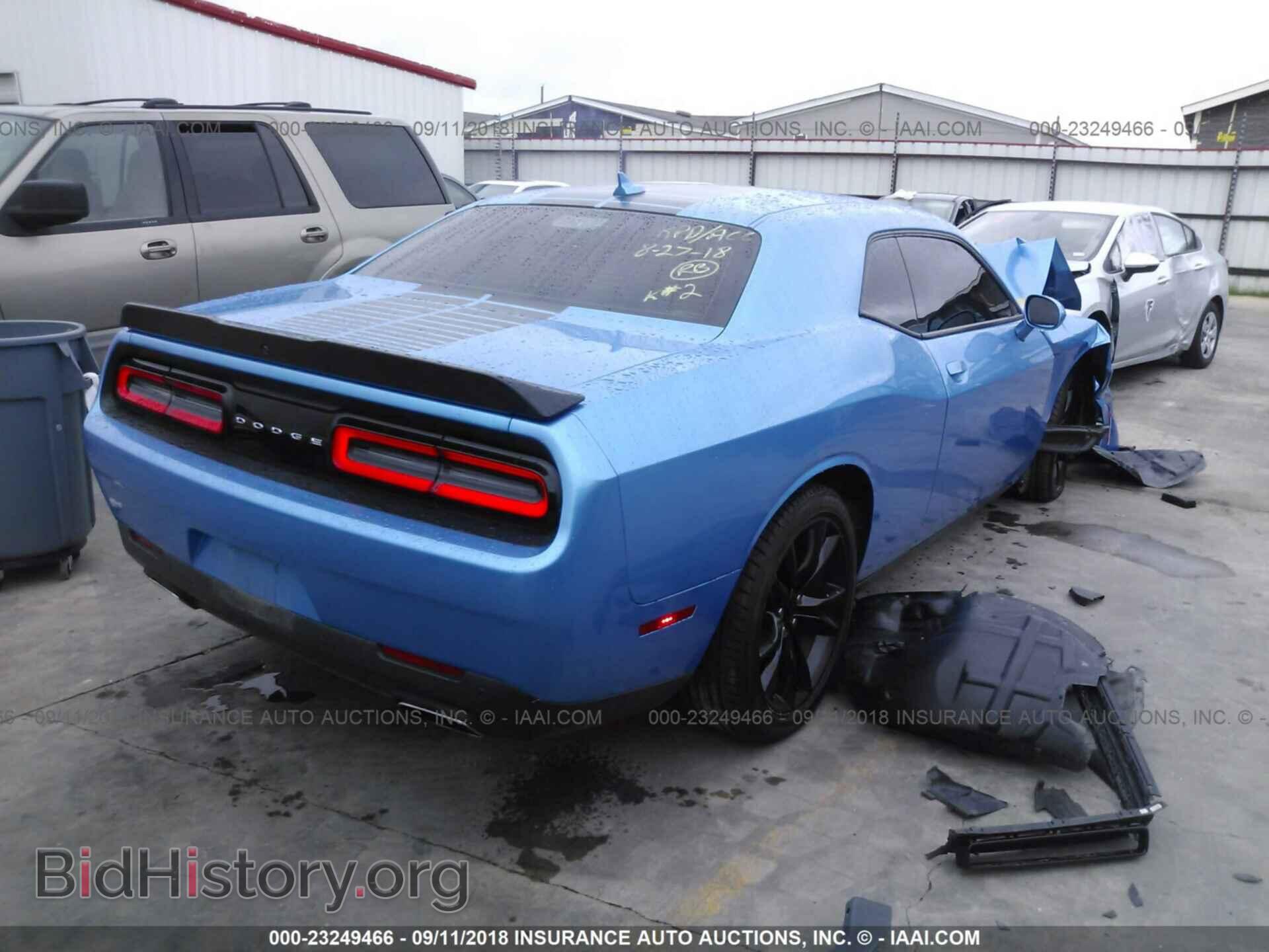 2016 Dodge Challenger - VIN: 2C3CDZAG4GH131654 - Photo 4