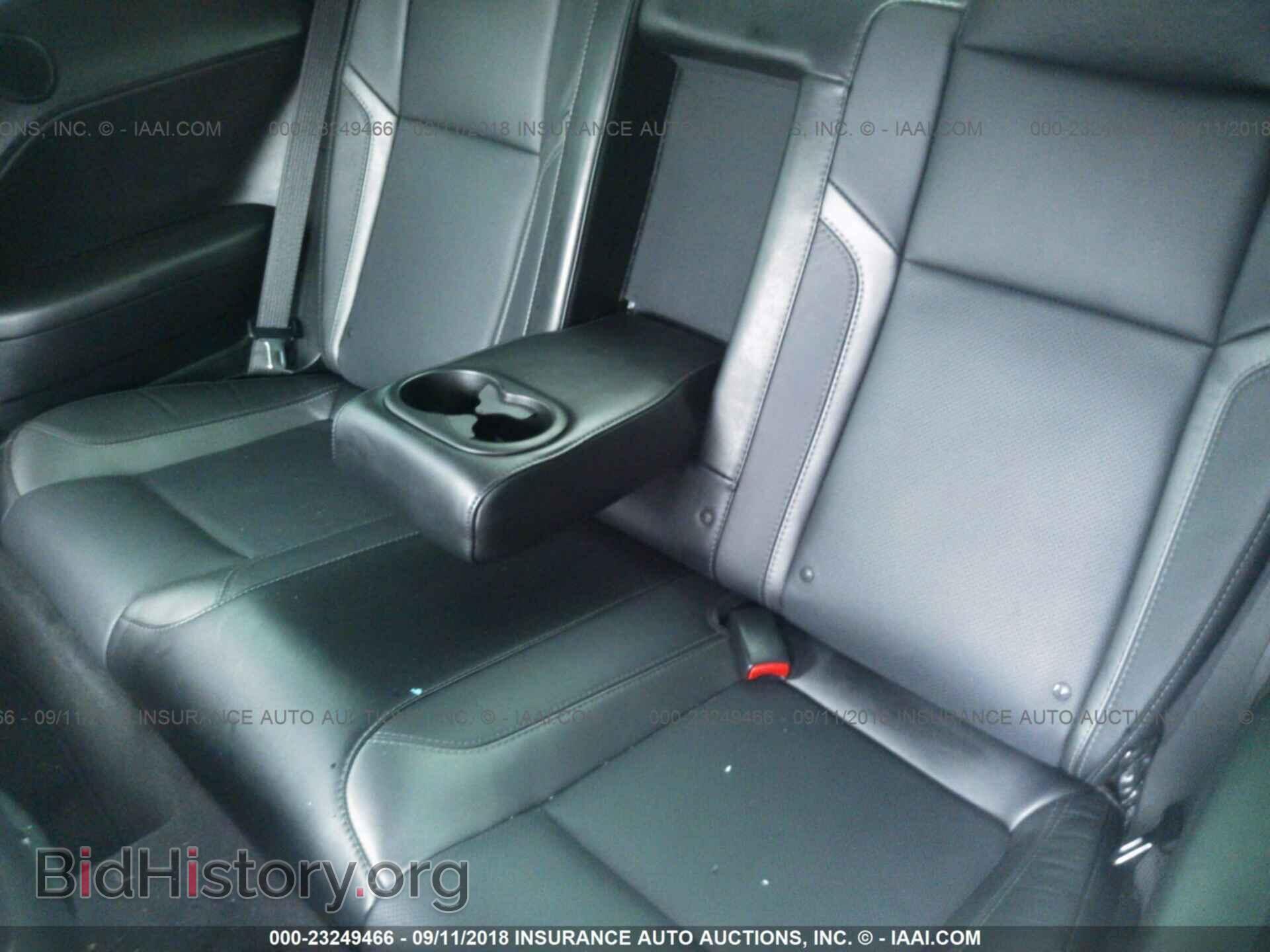 2016 Dodge Challenger - VIN: 2C3CDZAG4GH131654 - Photo 8