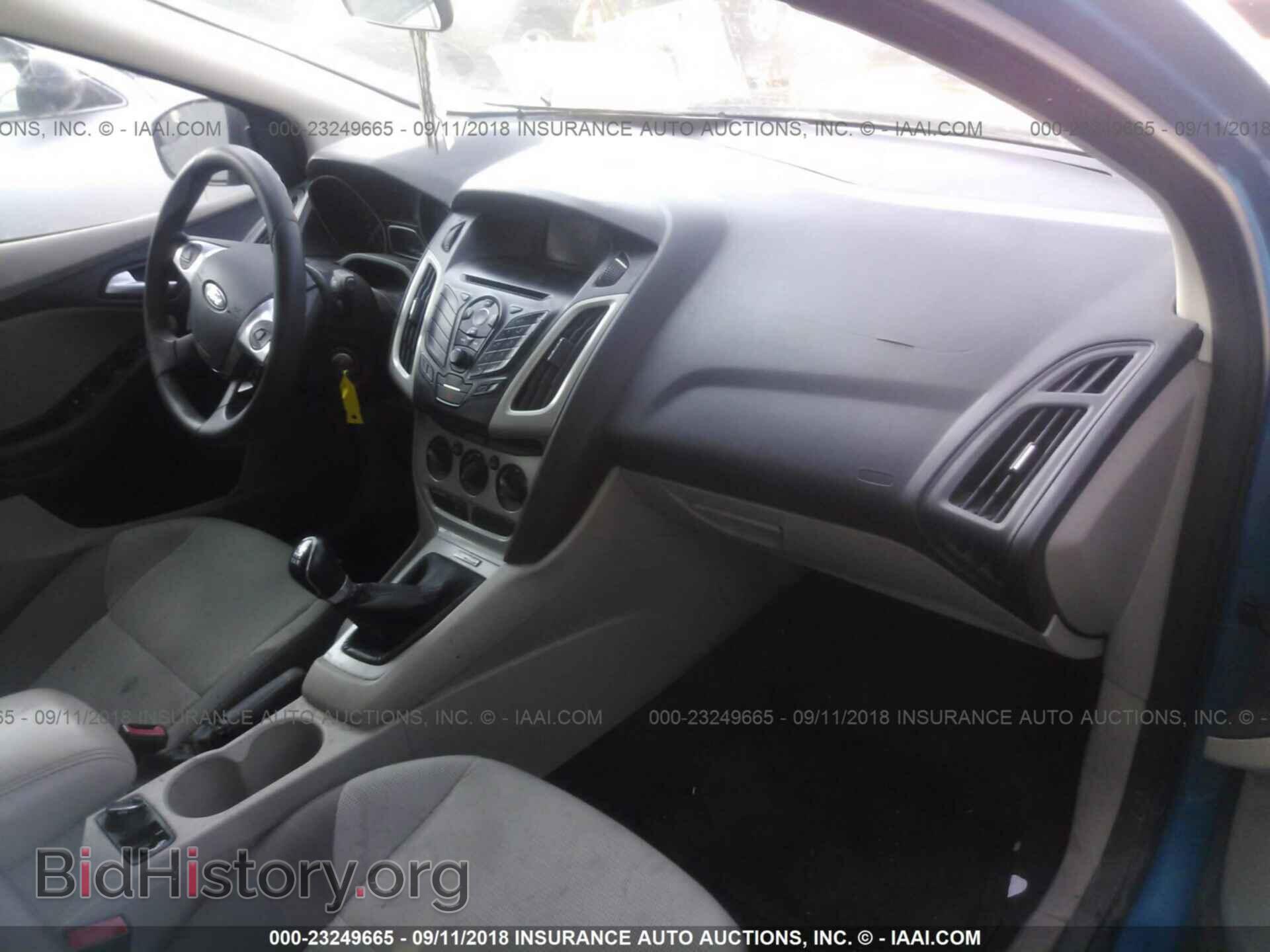 2013 Ford Focus - VIN: 1FADP3K28DL123942 - Фото 5