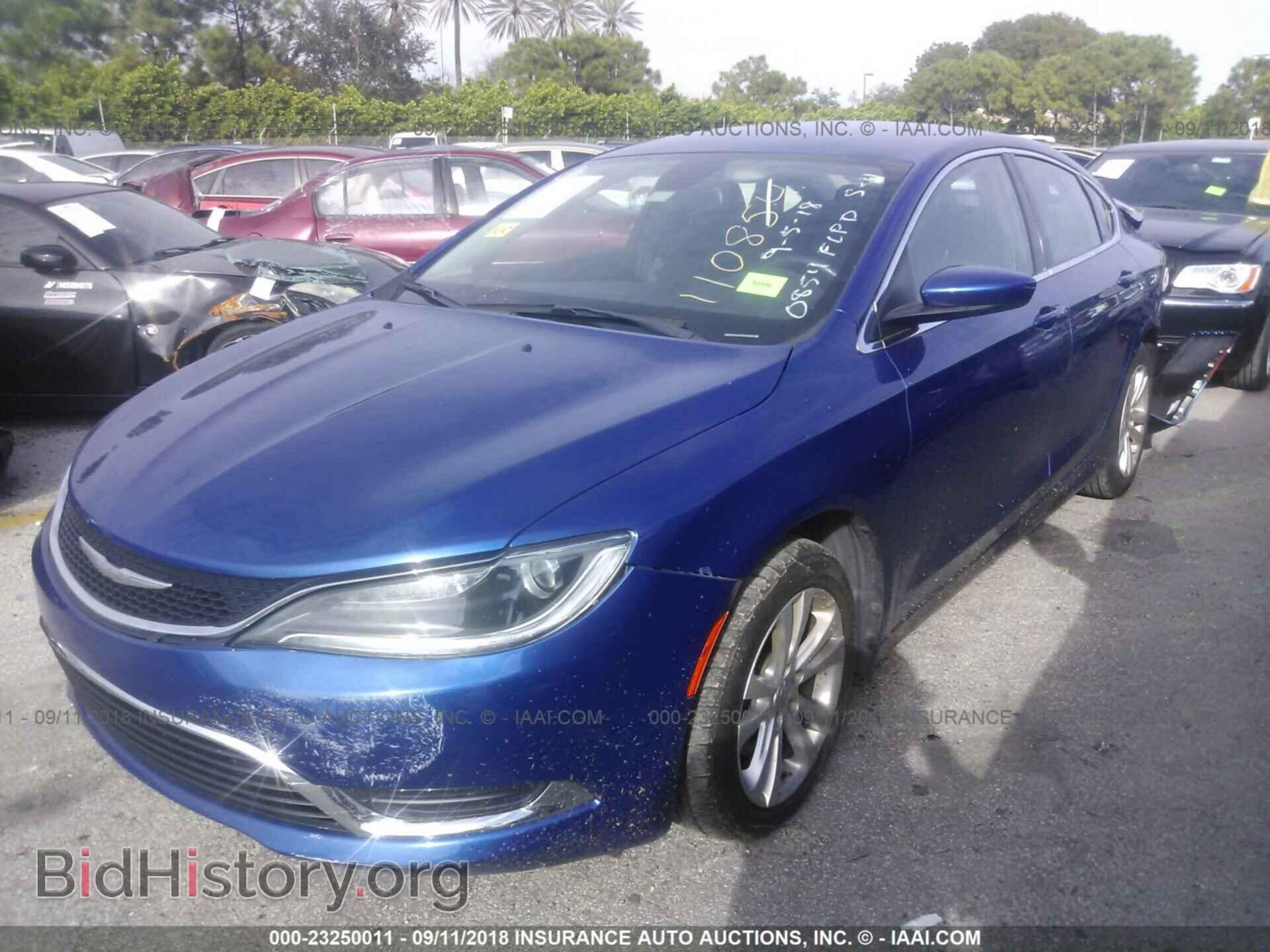 2016 Chrysler 200 - VIN: 1C3CCCAB1GN110854 - Photo 2