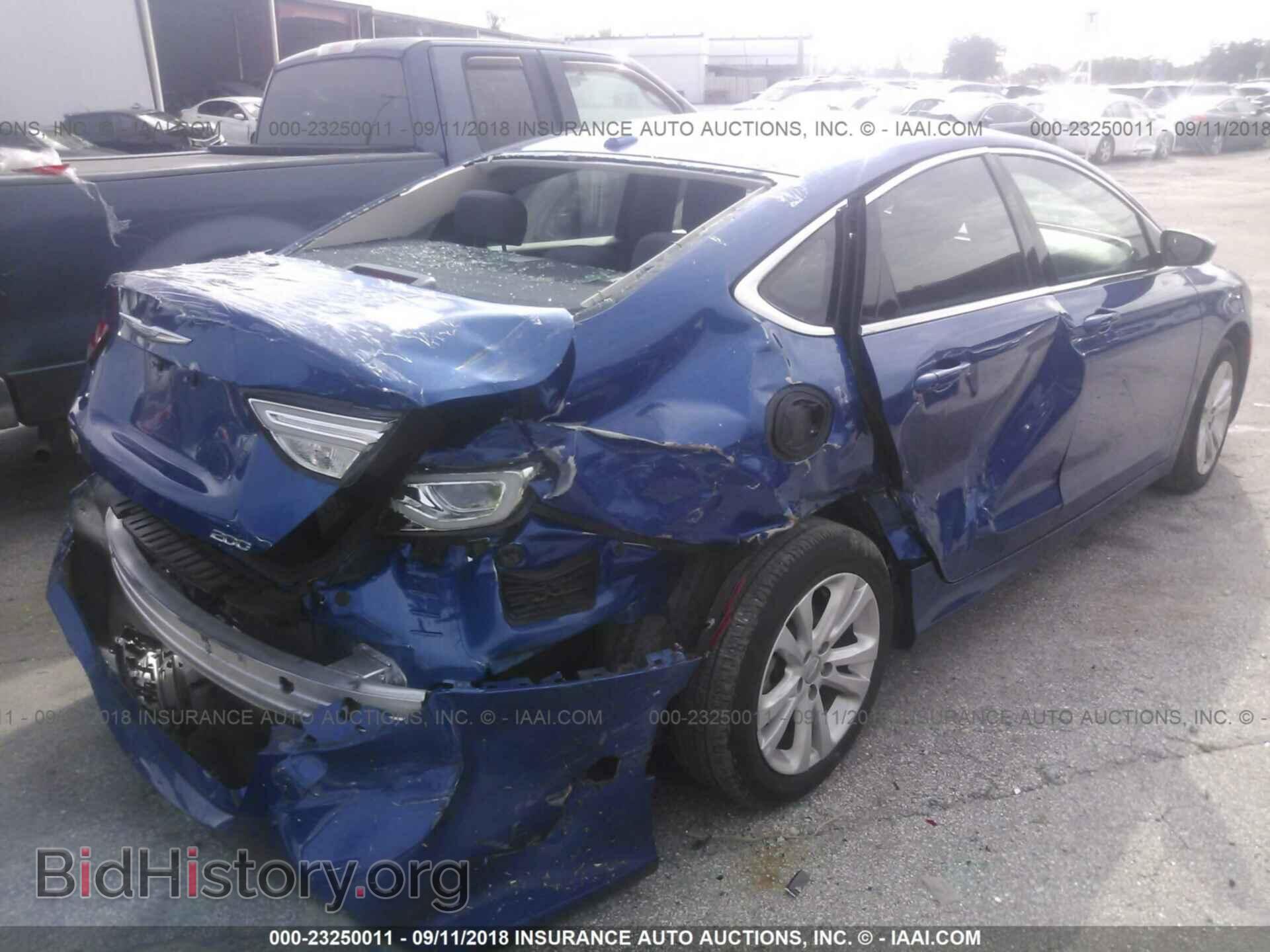 2016 Chrysler 200 - VIN: 1C3CCCAB1GN110854 - Photo 6