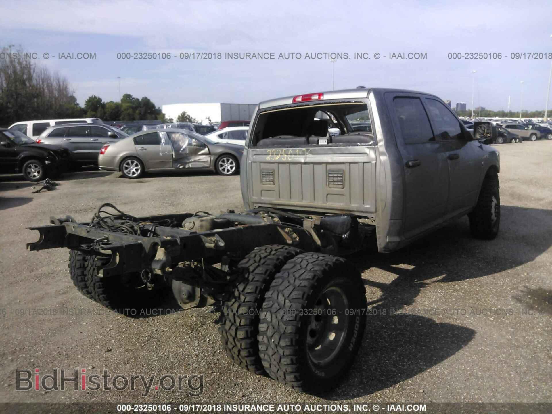 2012 Dodge Ram 3500 - VIN: 3C63DRGL8CG153741 - Фото 4