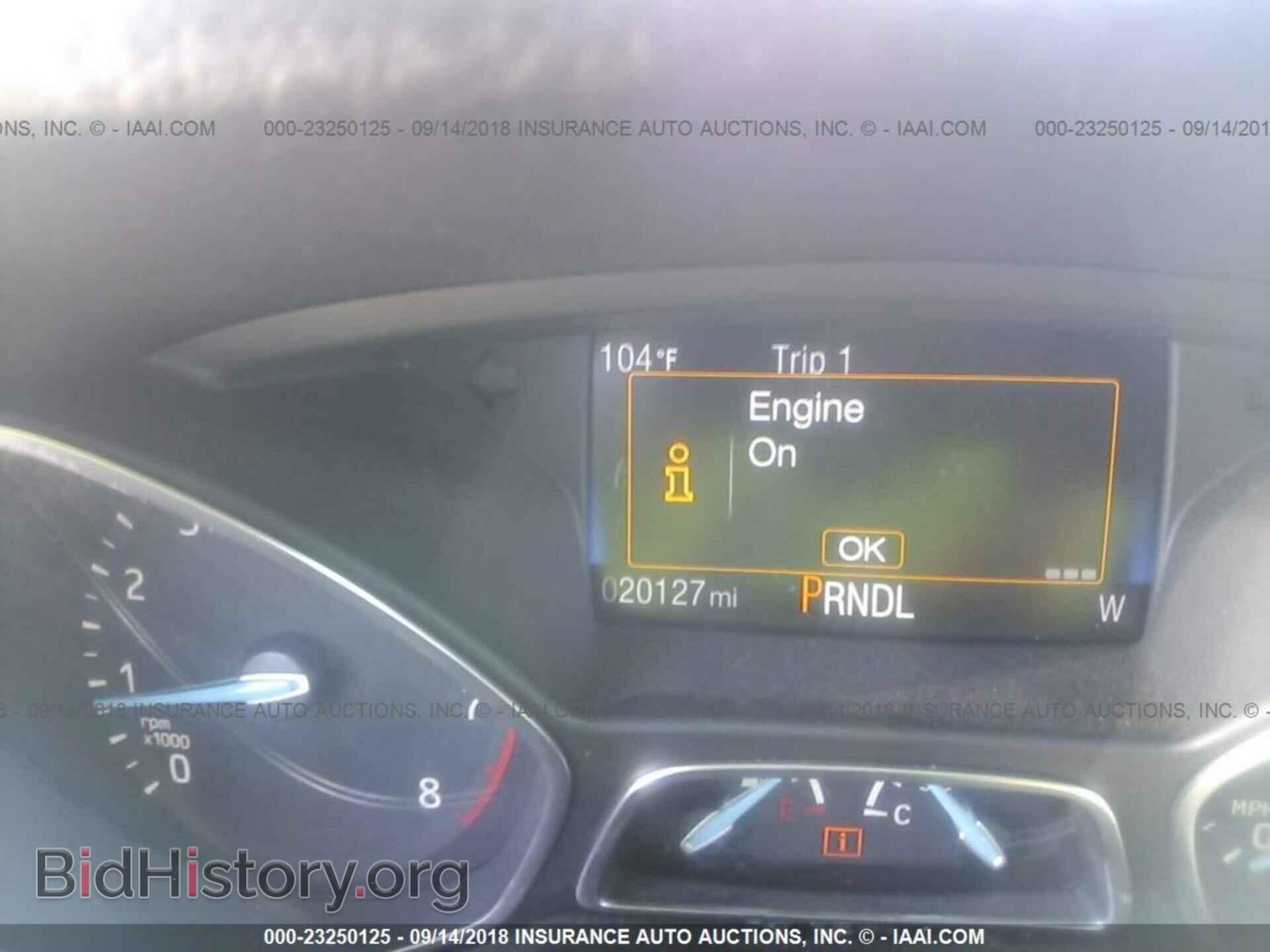 2016 Ford Focus - VIN: 1FADP3F28GL395888 - Photo 7