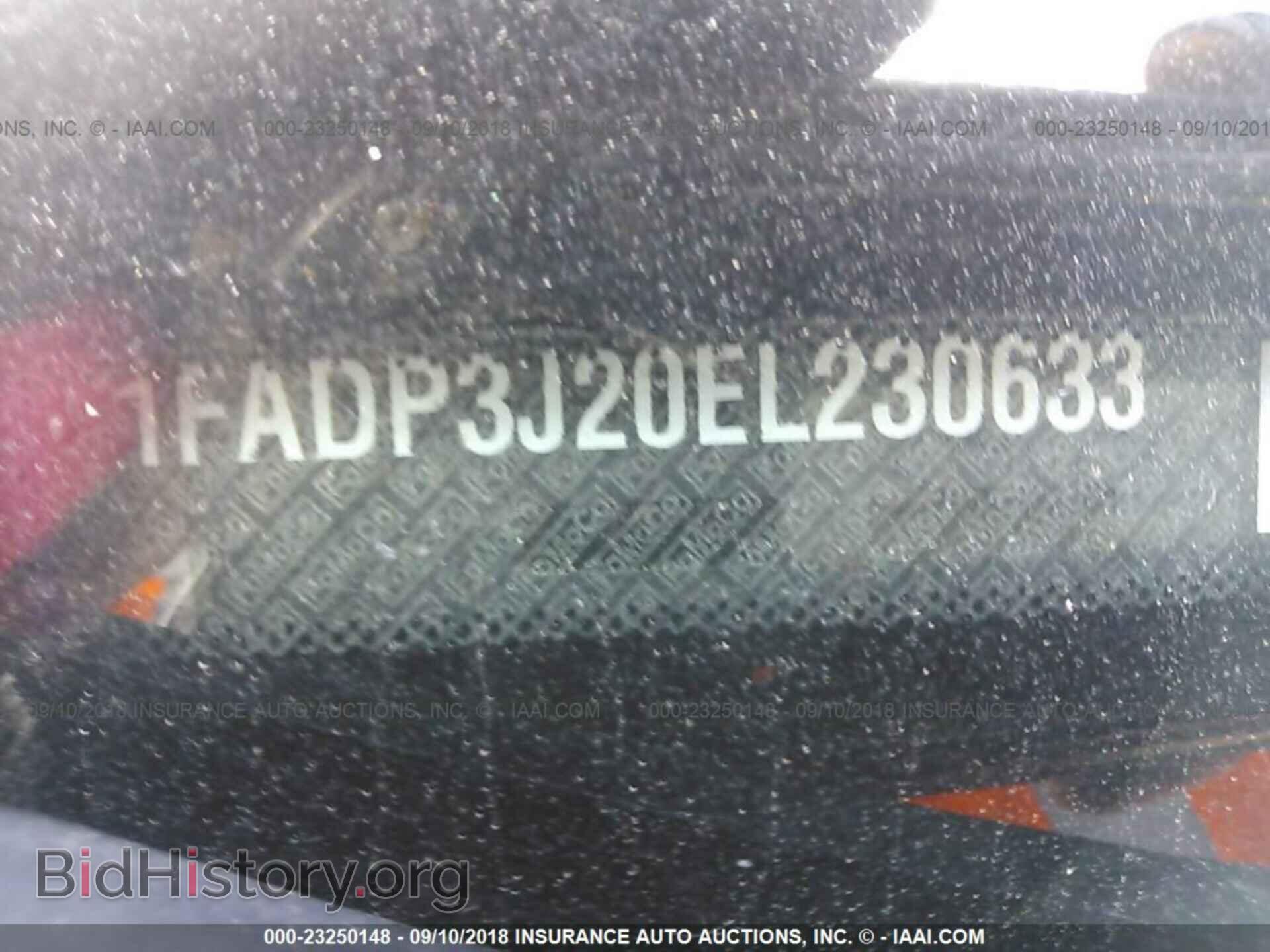 2014 Ford Focus - VIN: 1FADP3J20EL230633 - Фото 9