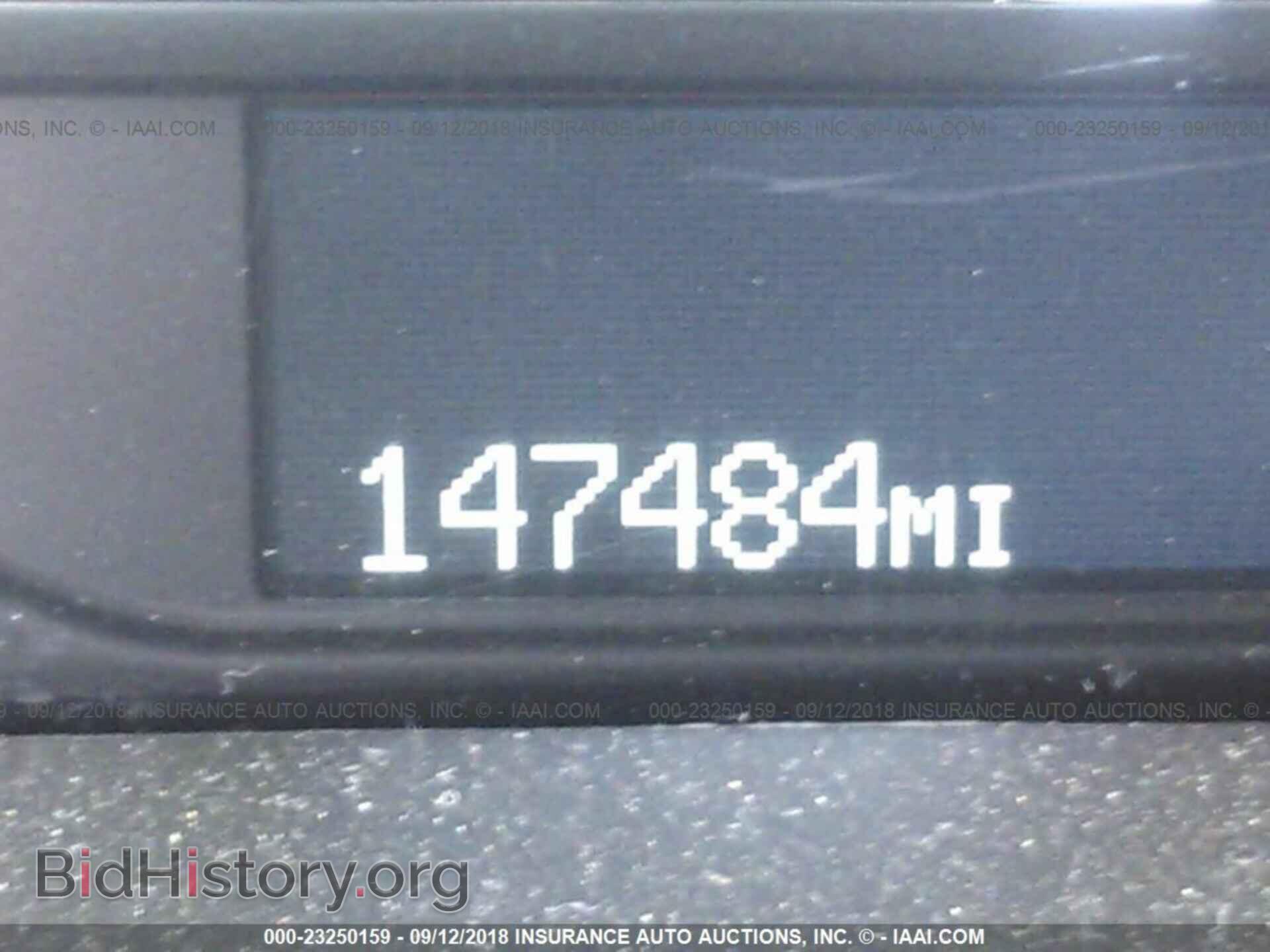 2011 Cadillac Dts - VIN: 1G6KH5E63BU136357 - Фото 7