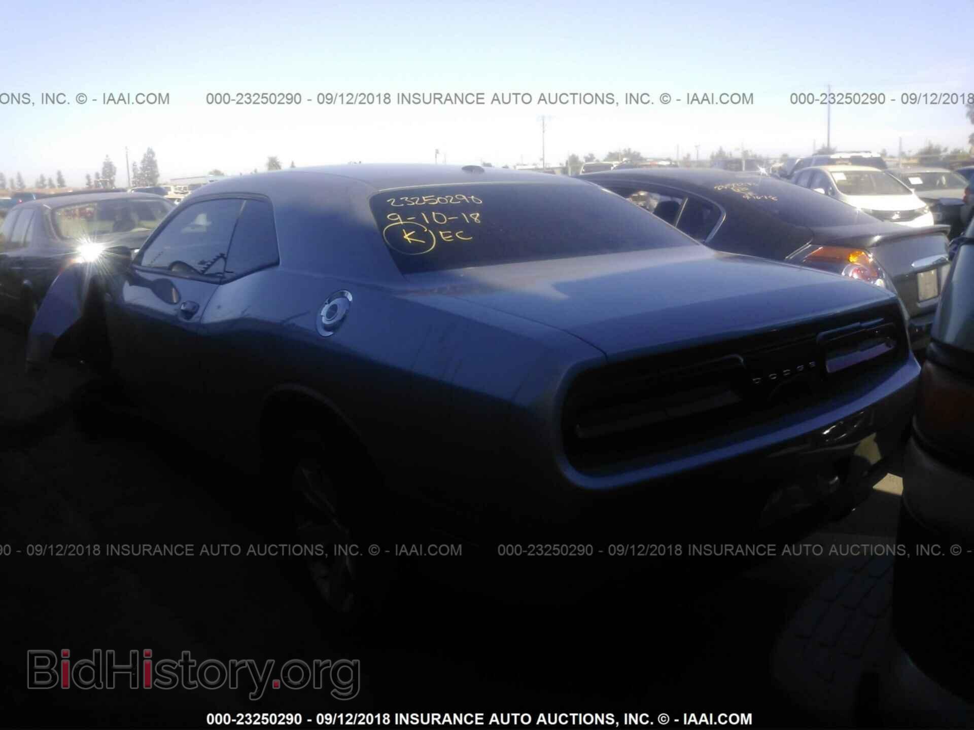 2016 Dodge Challenger - VIN: 2C3CDZAG1GH336896 - Photo 3