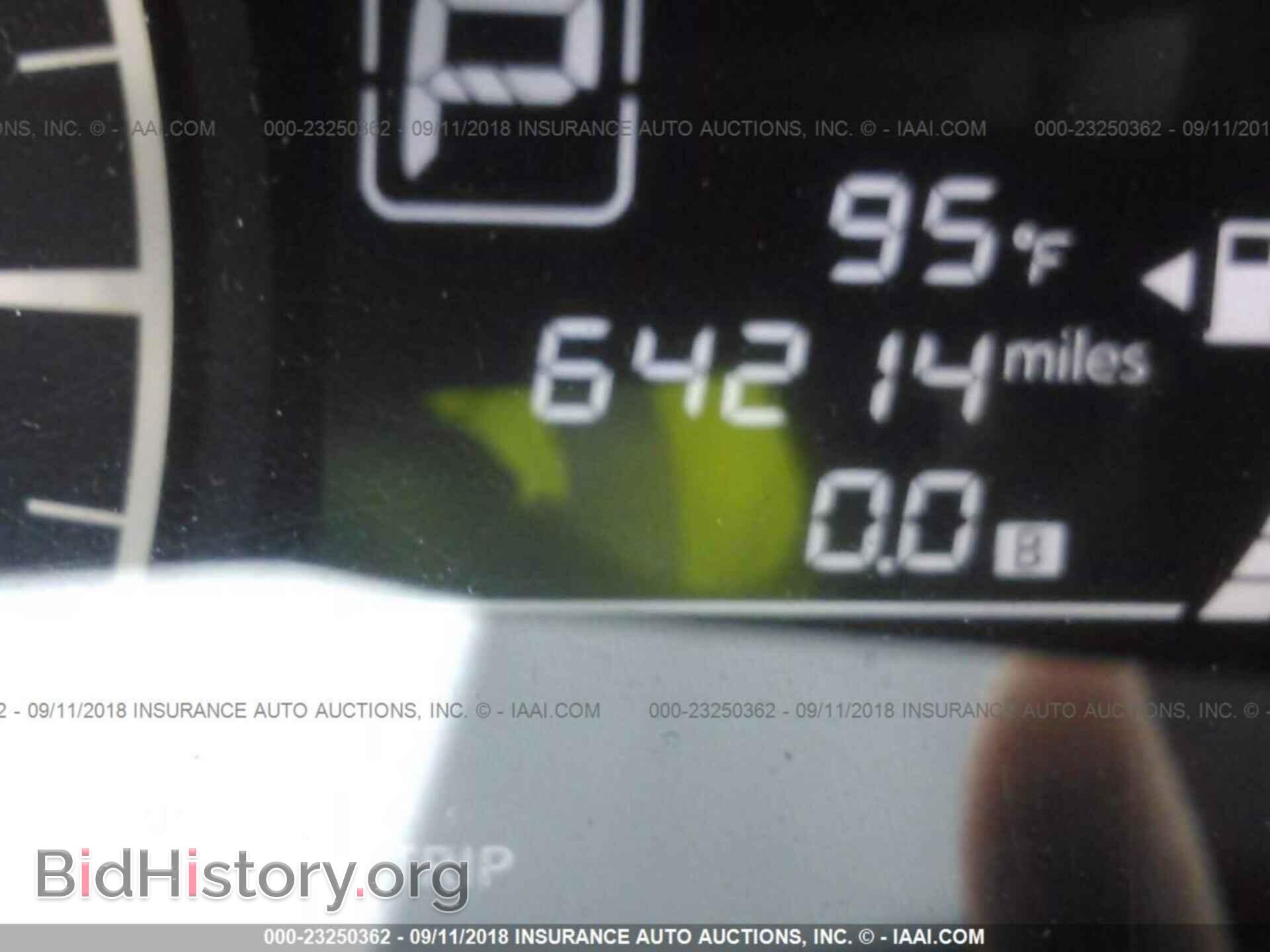 2015 Nissan Versa note - VIN: 3N1CE2CP5FL356963 - Photo 7