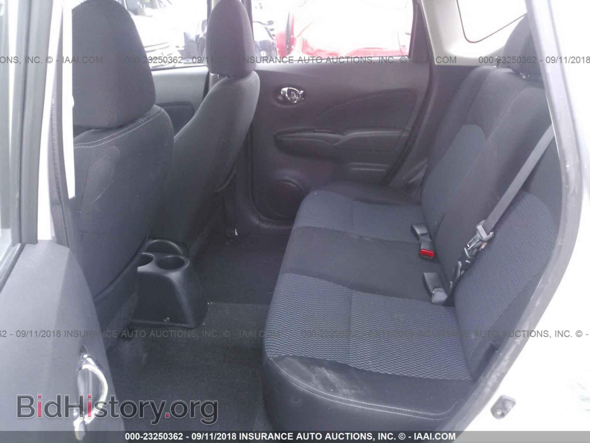 2015 Nissan Versa note - VIN: 3N1CE2CP5FL356963 - Photo 8