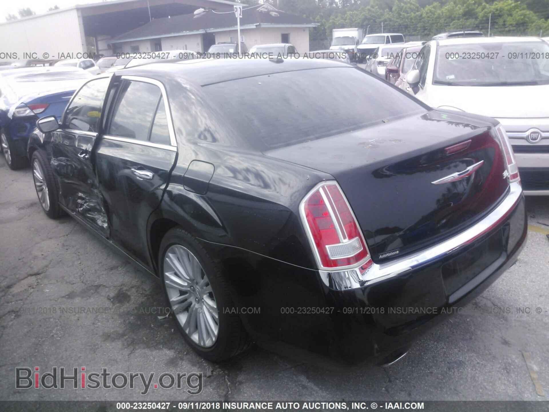 2013 Chrysler 300c - VIN: 2C3CCAEG1DH632298 - Фото 3