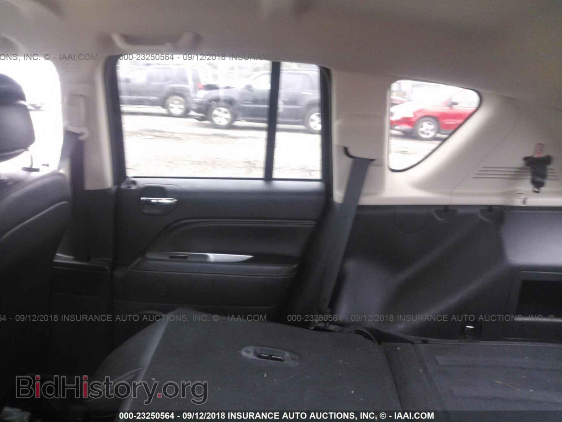 2015 JEEP COMPASS - VIN: 1C4NJDEB9FD208478 - Фото 8