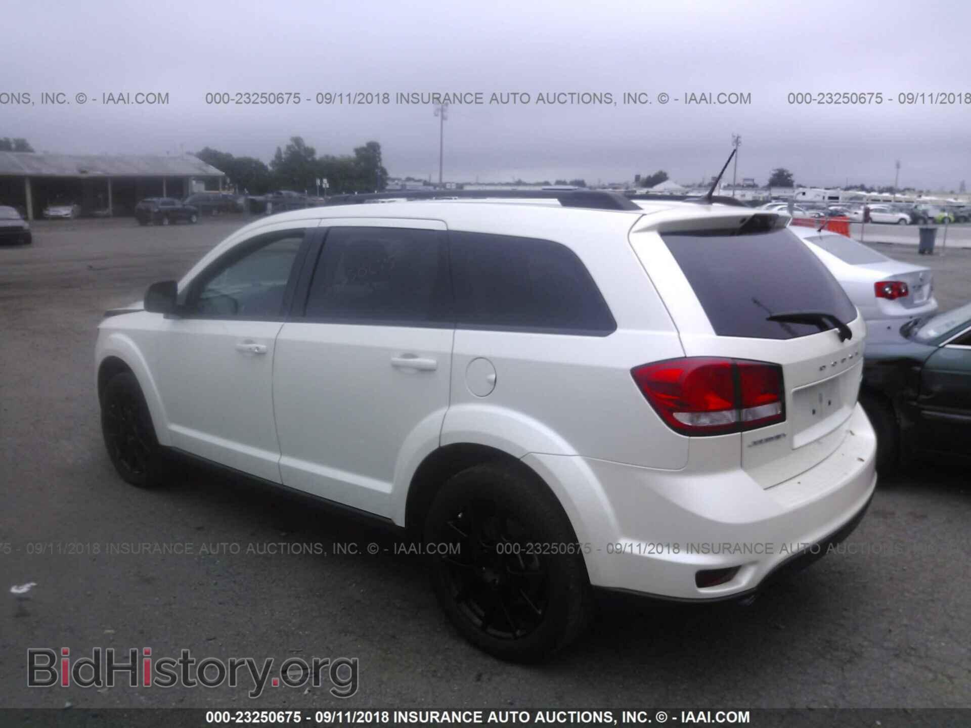2013 Dodge Journey - VIN: 3C4PDCBG4DT695770 - Фото 3