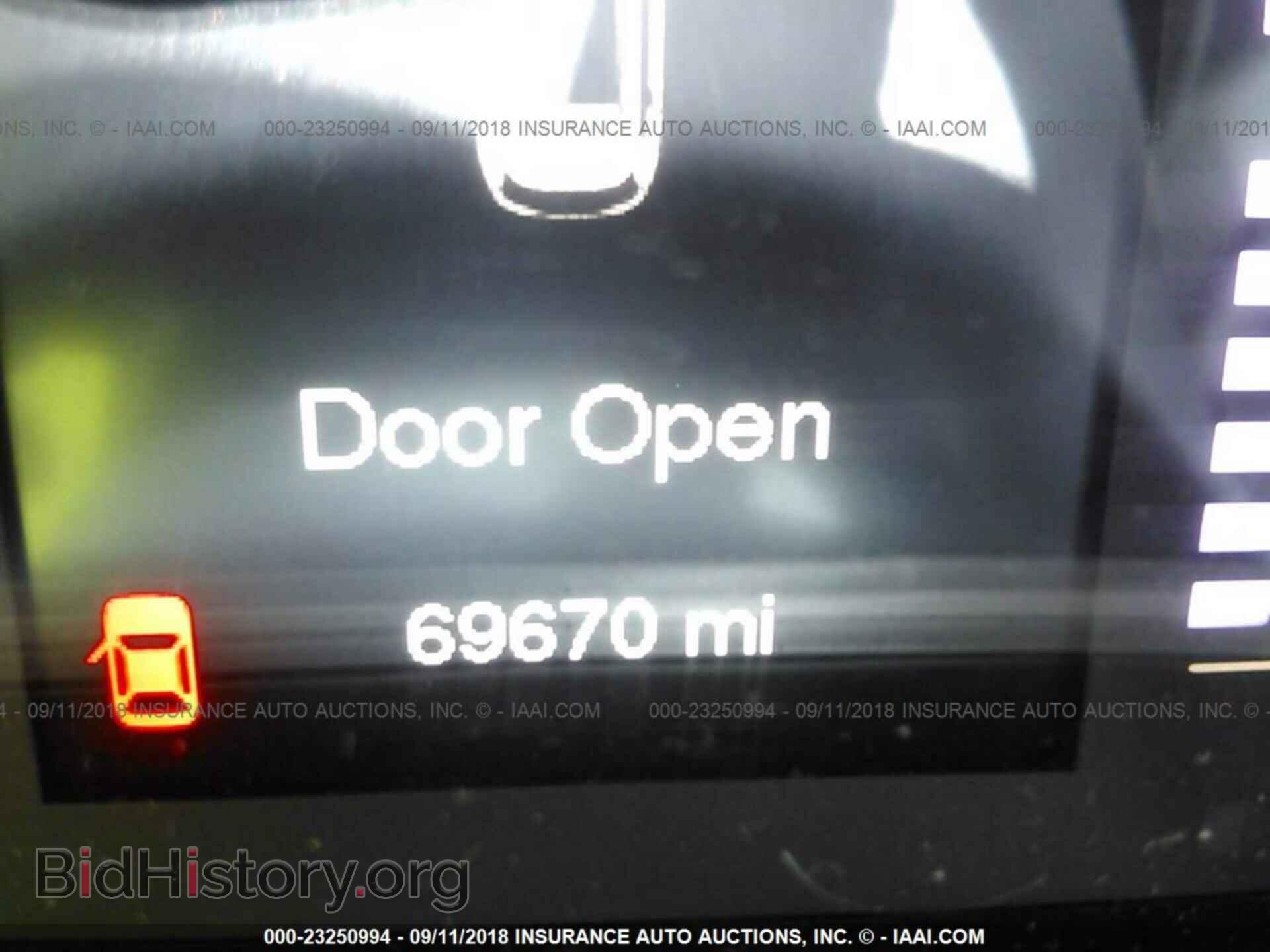 2014 Jeep Cherokee - VIN: 1C4PJLCB0EW208541 - Фото 7