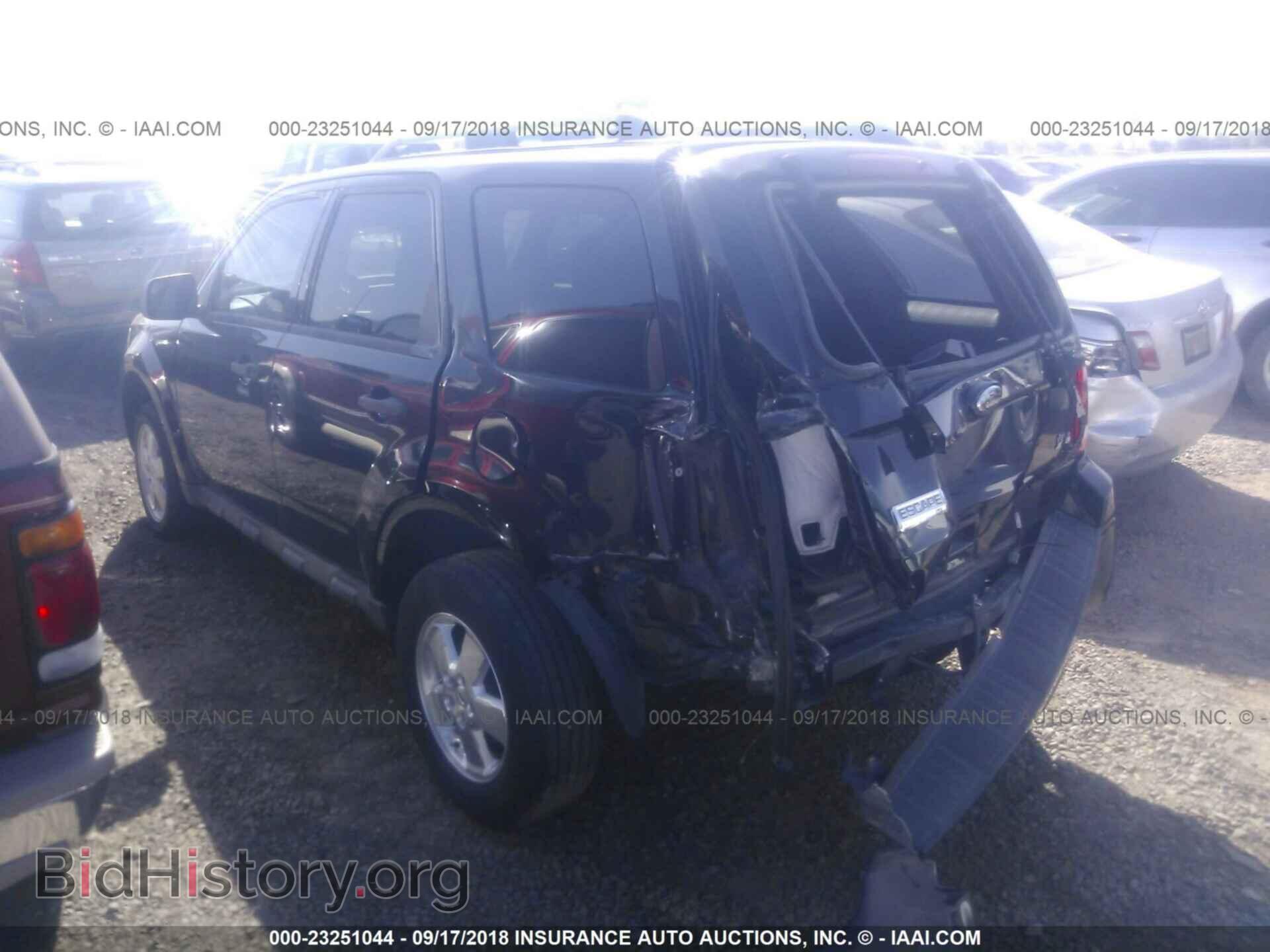 2012 Ford Escape - VIN: 1FMCU0DG7CKB12226 - Фото 3