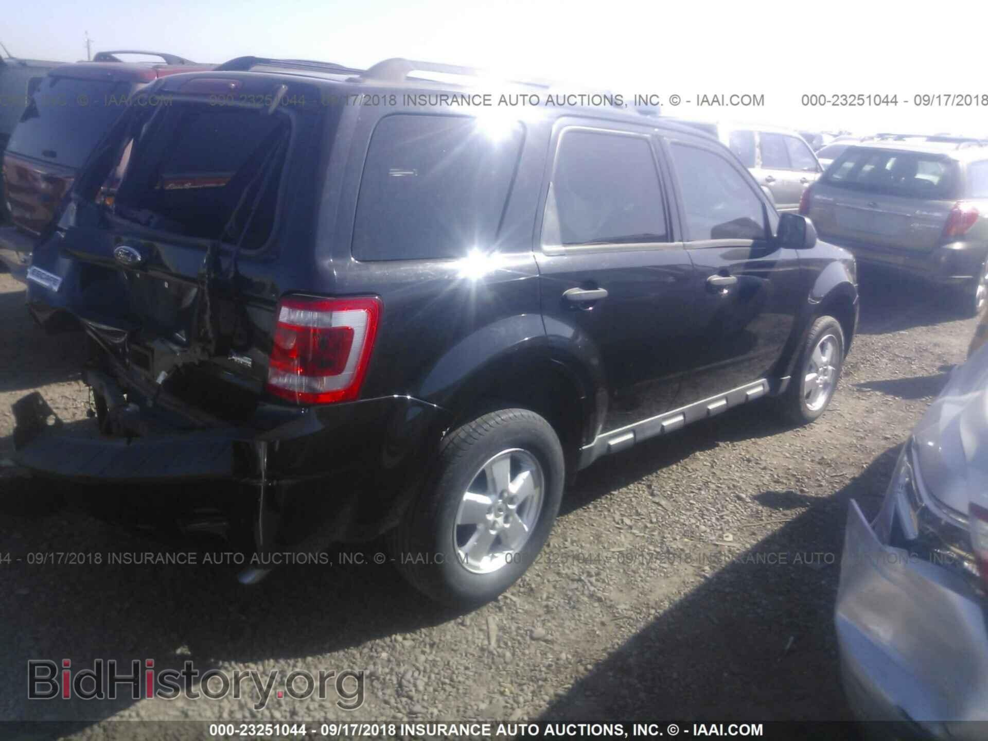 2012 Ford Escape - VIN: 1FMCU0DG7CKB12226 - Фото 4