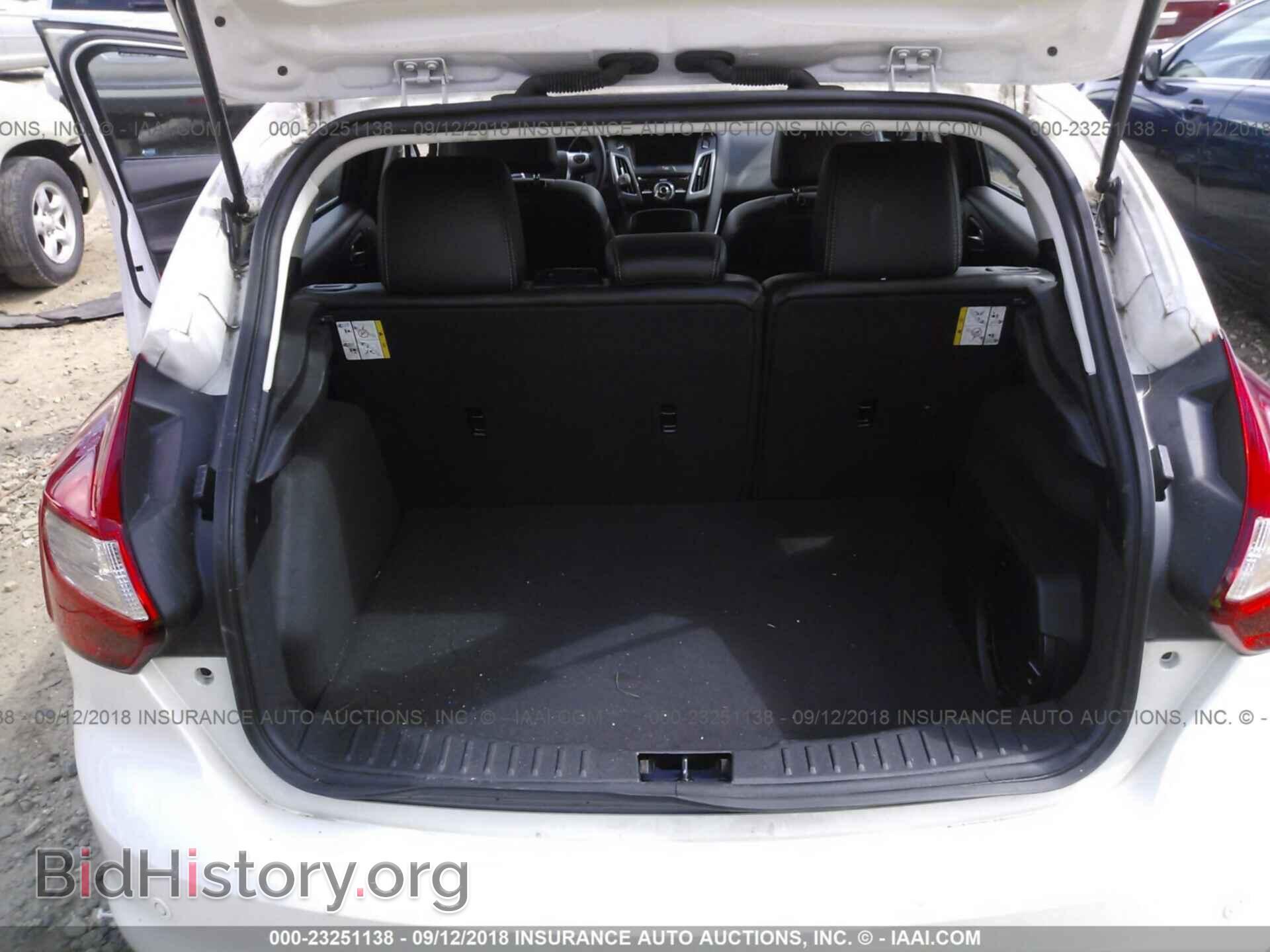 2014 Ford Focus - VIN: 1FADP3N26EL367036 - Фото 6