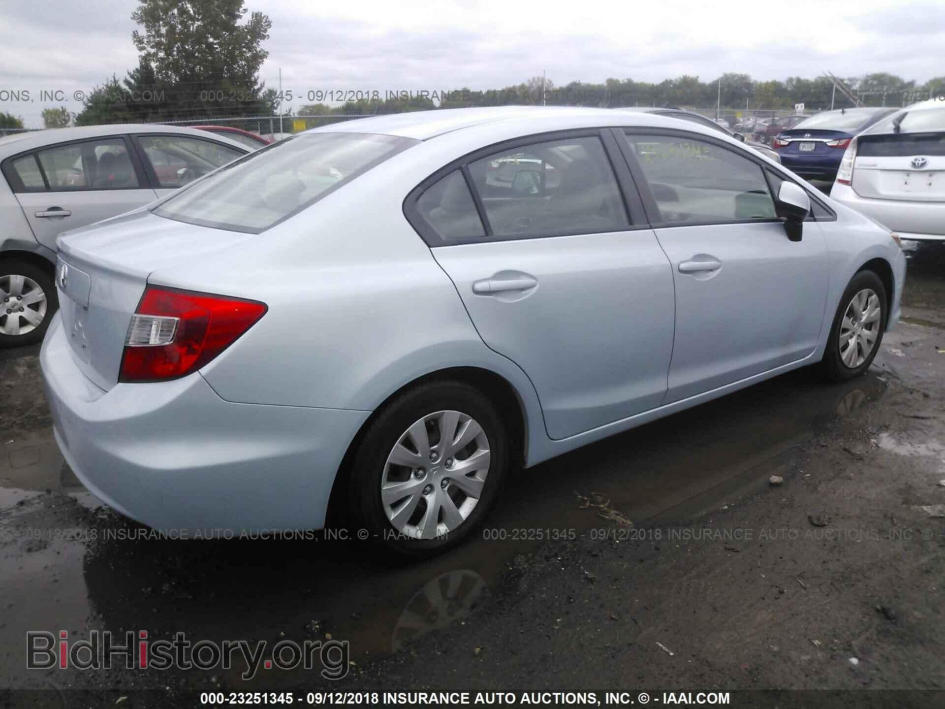 2012 Honda Civic - VIN: 19XFB2F51CE075157 - Фото 4