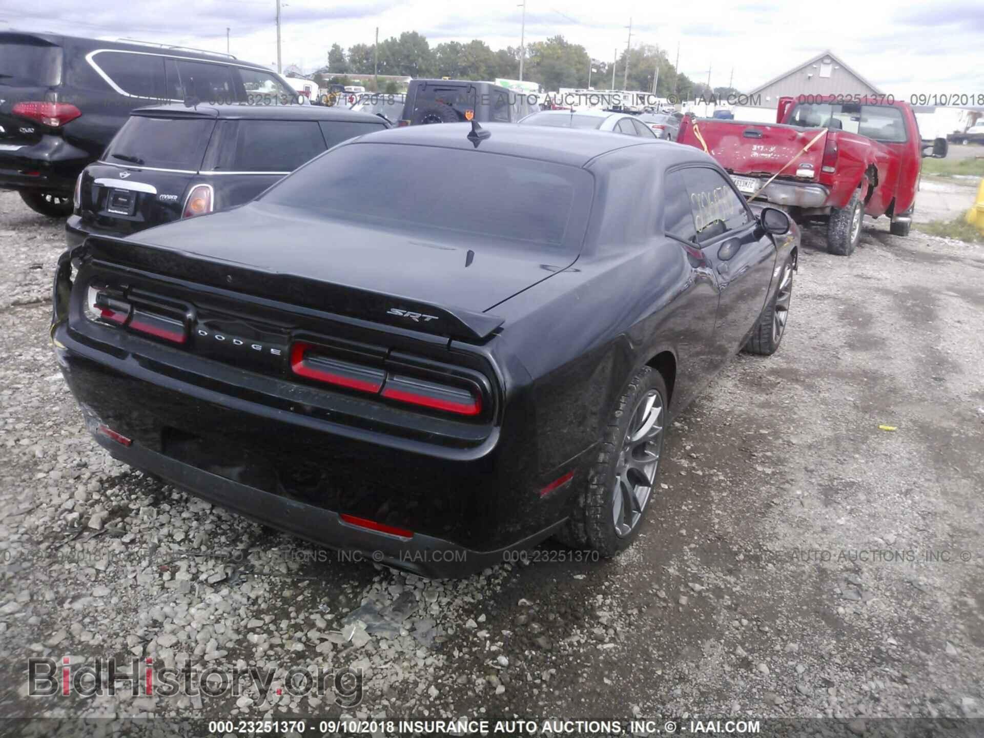 2015 Dodge Challenger - VIN: 2C3CDZDJ6FH774402 - Photo 4
