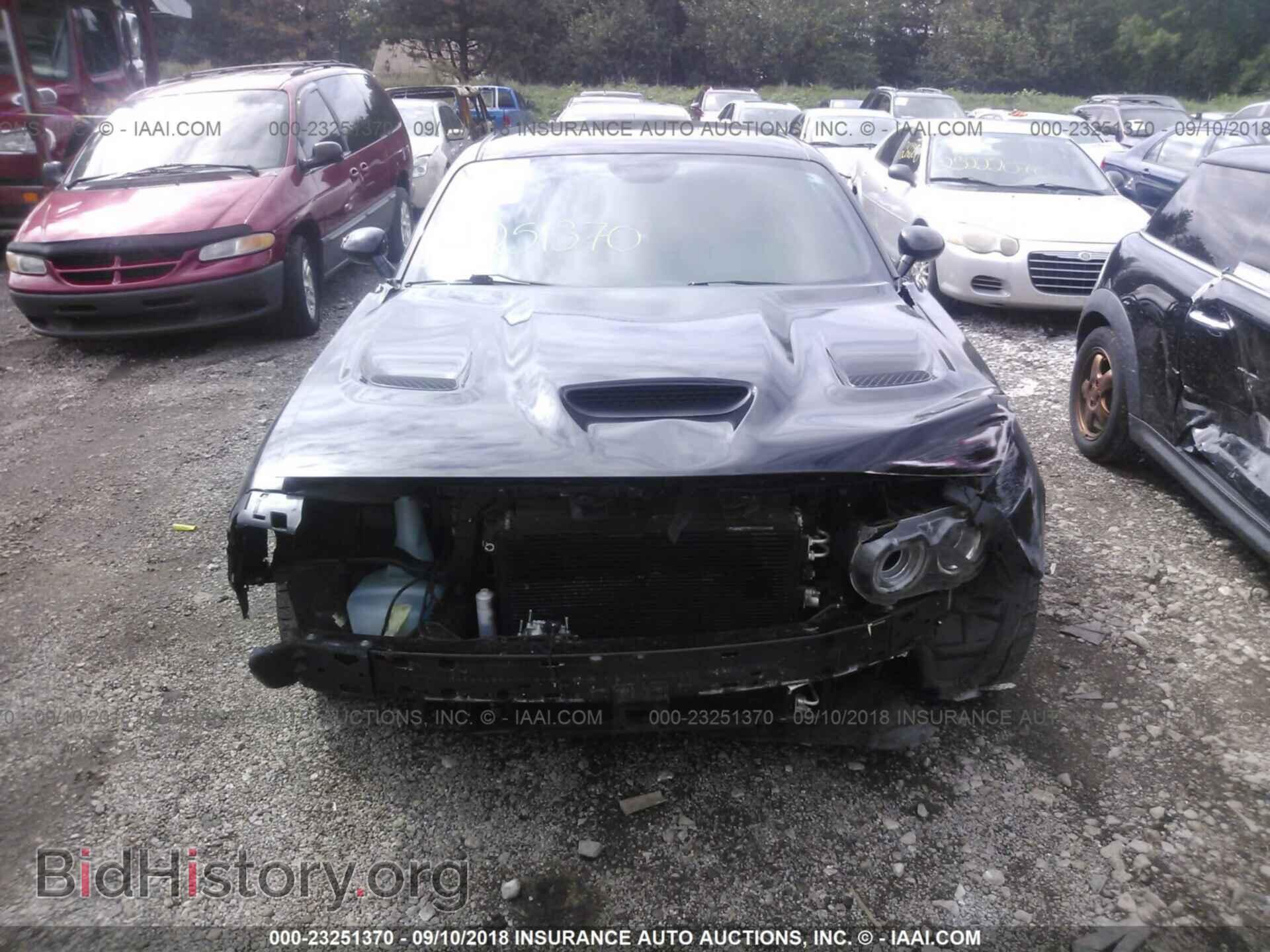 2015 Dodge Challenger - VIN: 2C3CDZDJ6FH774402 - Photo 6
