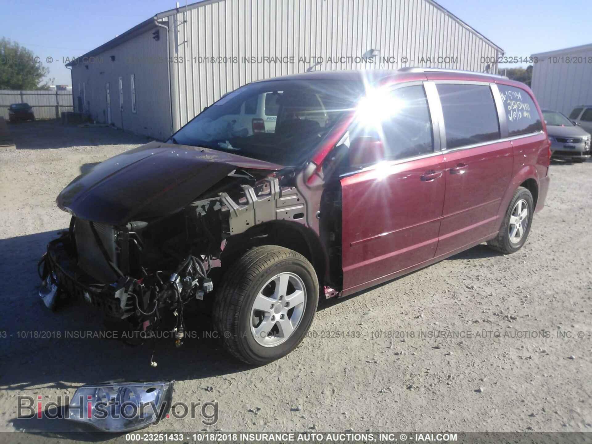 2011 Dodge Grand caravan - VIN: 2D4RN5DG3BR661711 - Фото 2