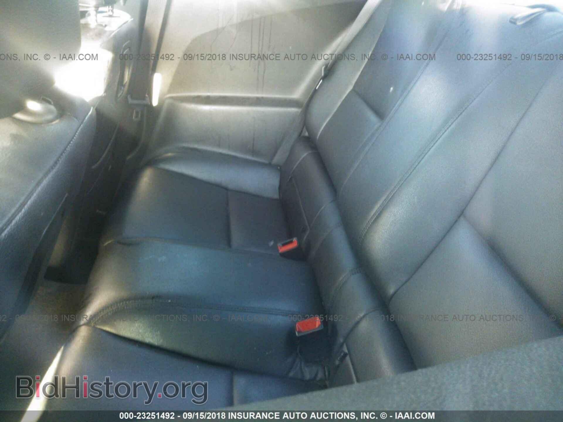 2011 Chevrolet Camaro - VIN: 2G1FA1ED4B9120846 - Фото 8