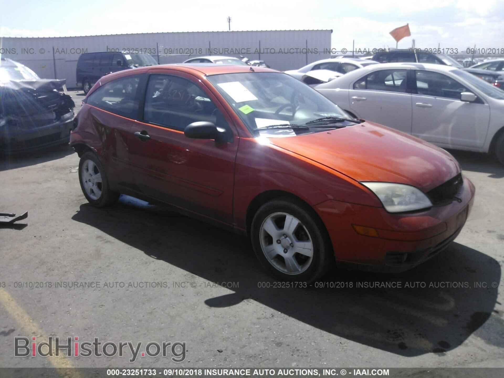 Photo 3FAFP31N95R162224 - FORD FOCUS 2005