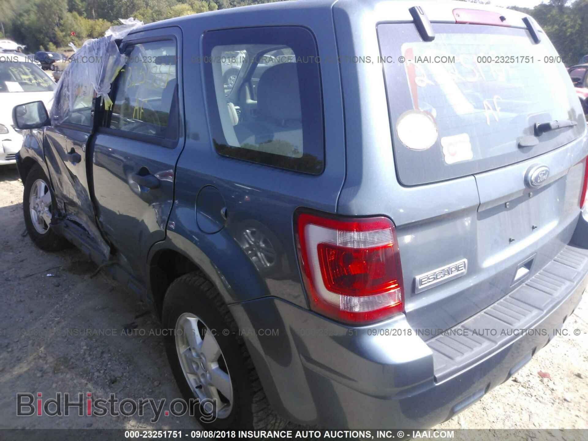 2012 Ford Escape - VIN: 1FMCU0C79CKC25905 - Фото 3