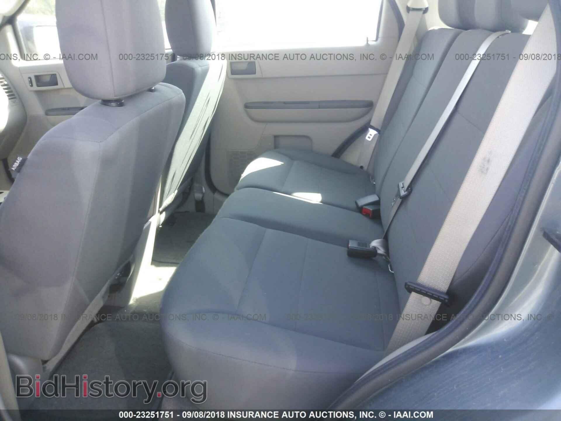 2012 Ford Escape - VIN: 1FMCU0C79CKC25905 - Фото 8
