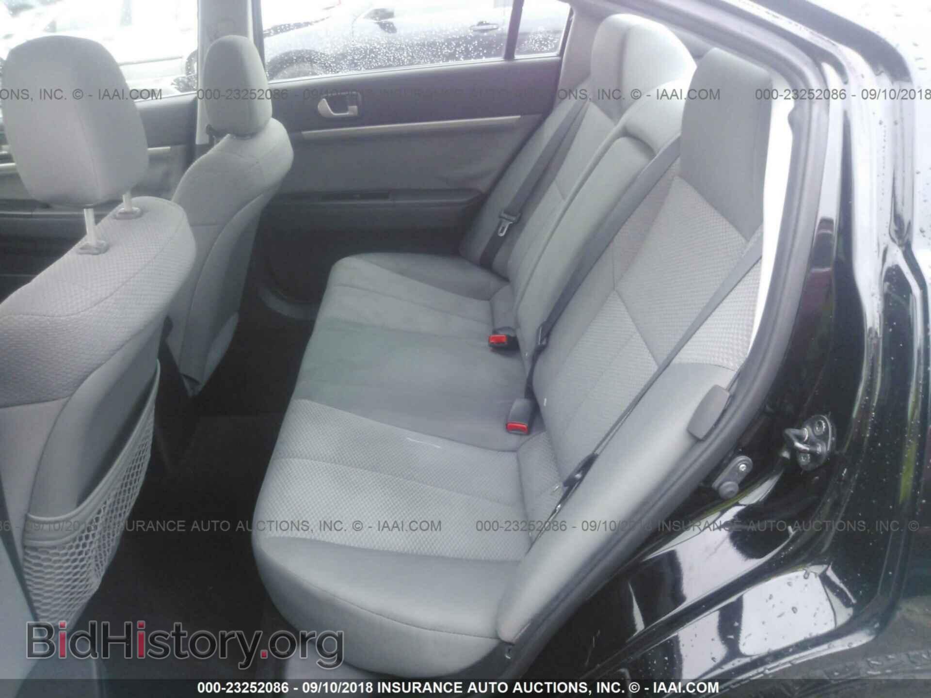 2011 MITSUBISHI GALANT - VIN: 4A32B2FF6BE011985 - Фото 8