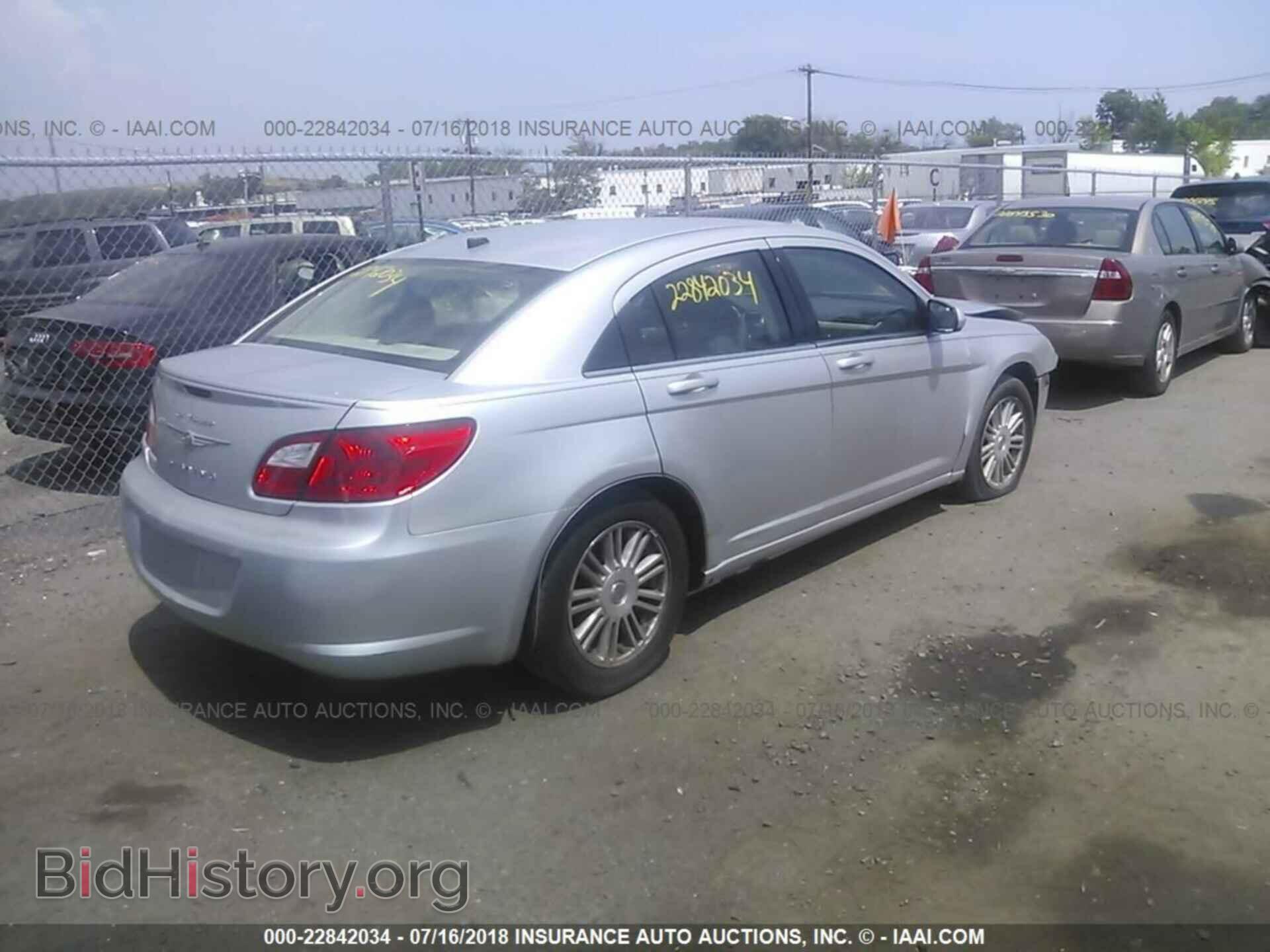 2009 CHRYSLER SEBRING - VIN: 1C3LC56D19N559797 - Фото 4