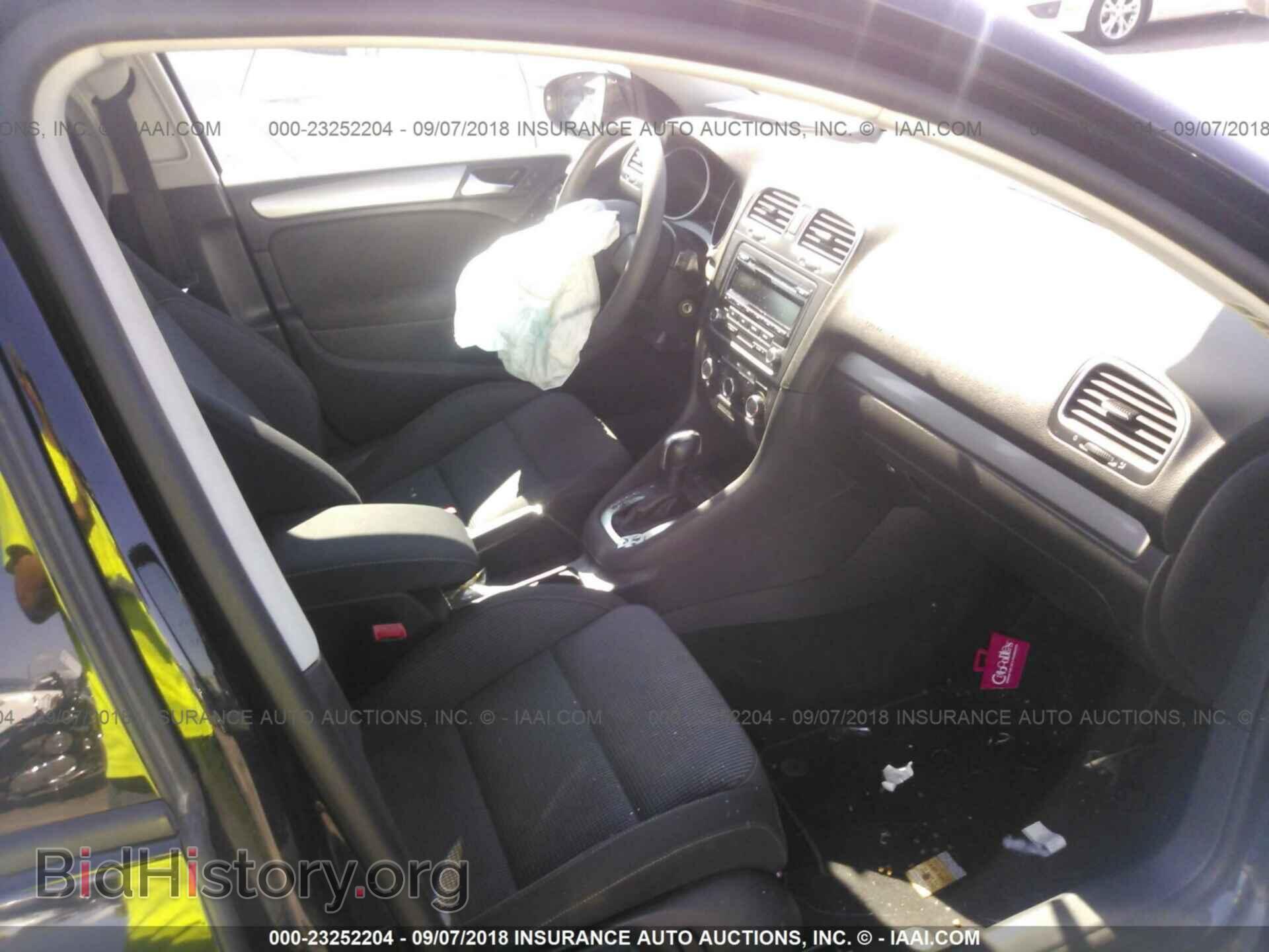 2013 Volkswagen Golf - VIN: WVWDB7AJ9DW100595 - Фото 5