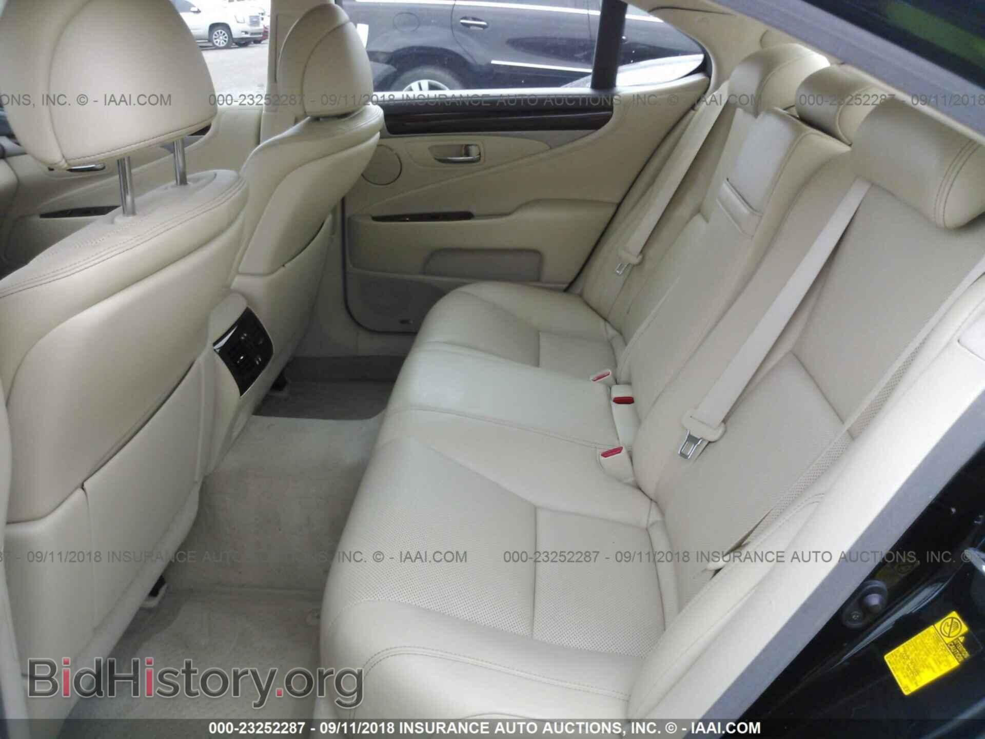 2014 Lexus Ls - VIN: JTHBL5EF2E5127934 - Photo 8