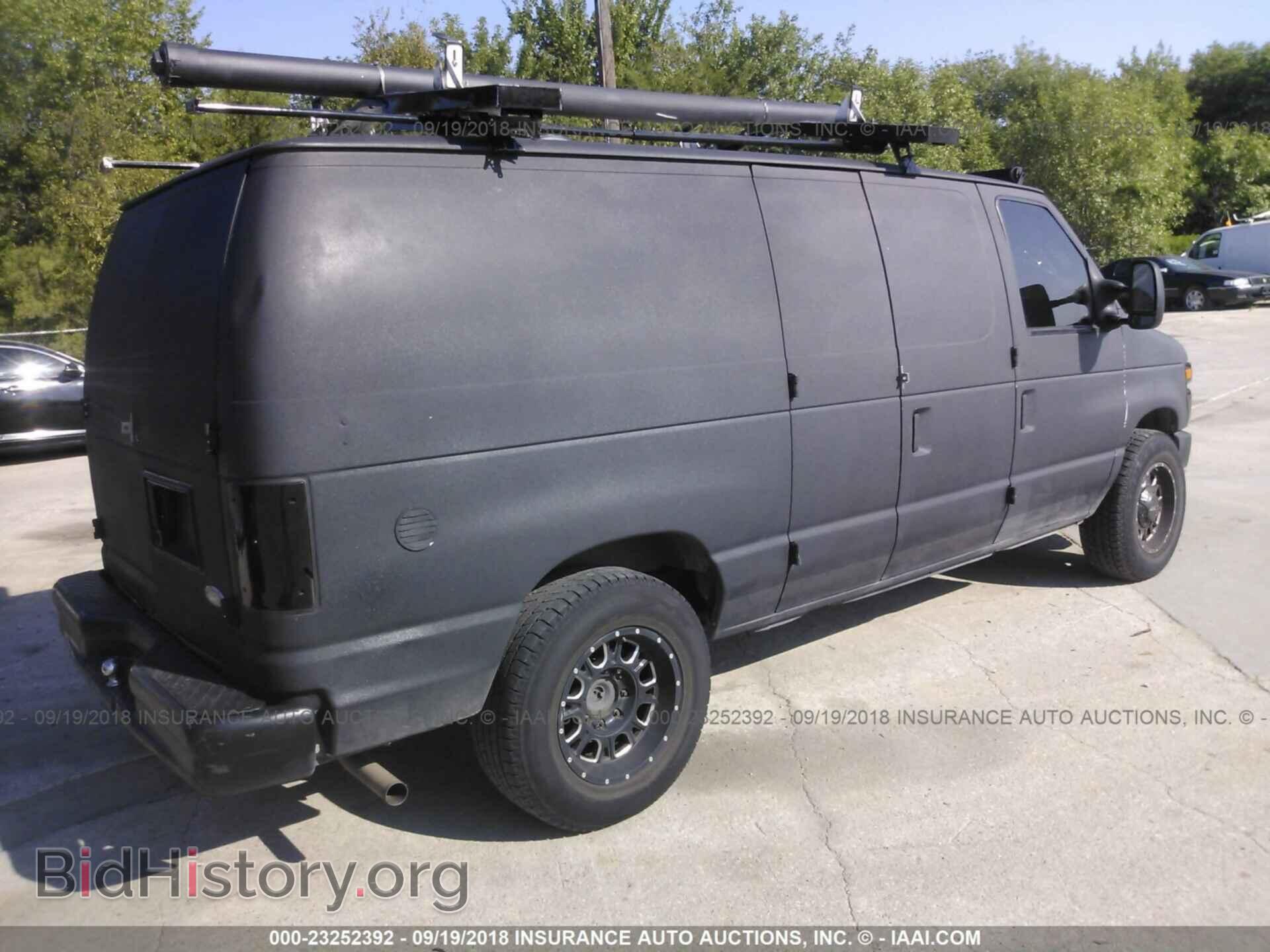 2011 Ford Econoline - VIN: 1FTNE1EW0BDA34249 - Photo 4