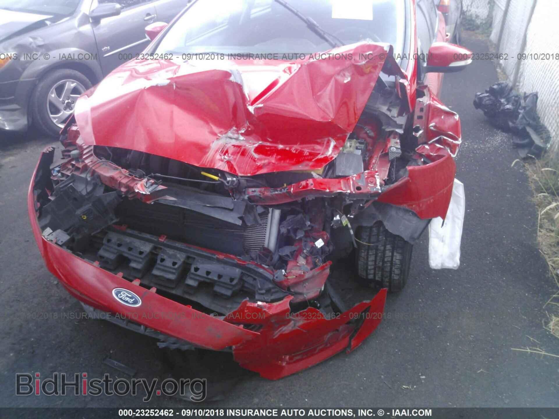 2015 Ford Focus - VIN: 1FADP3F20FL241898 - Photo 6