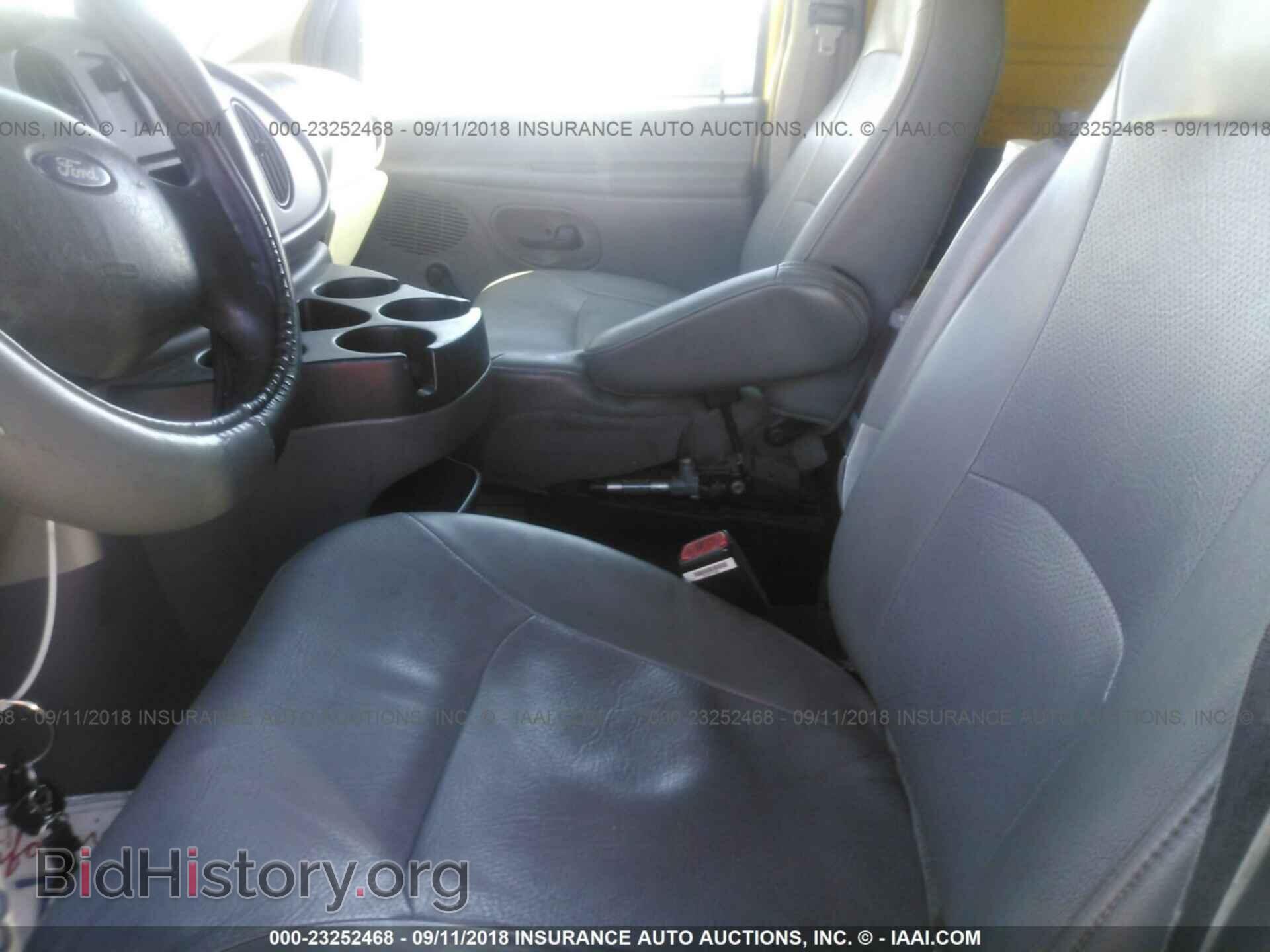 2007 FORD ECONOLINE - VIN: 1FTNE24WX7DB03706 - Фото 8