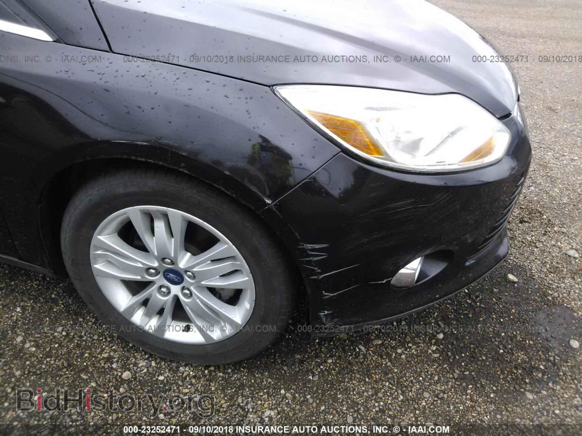 2012 Ford Focus - VIN: 1FAHP3M2XCL430803 - Фото 6