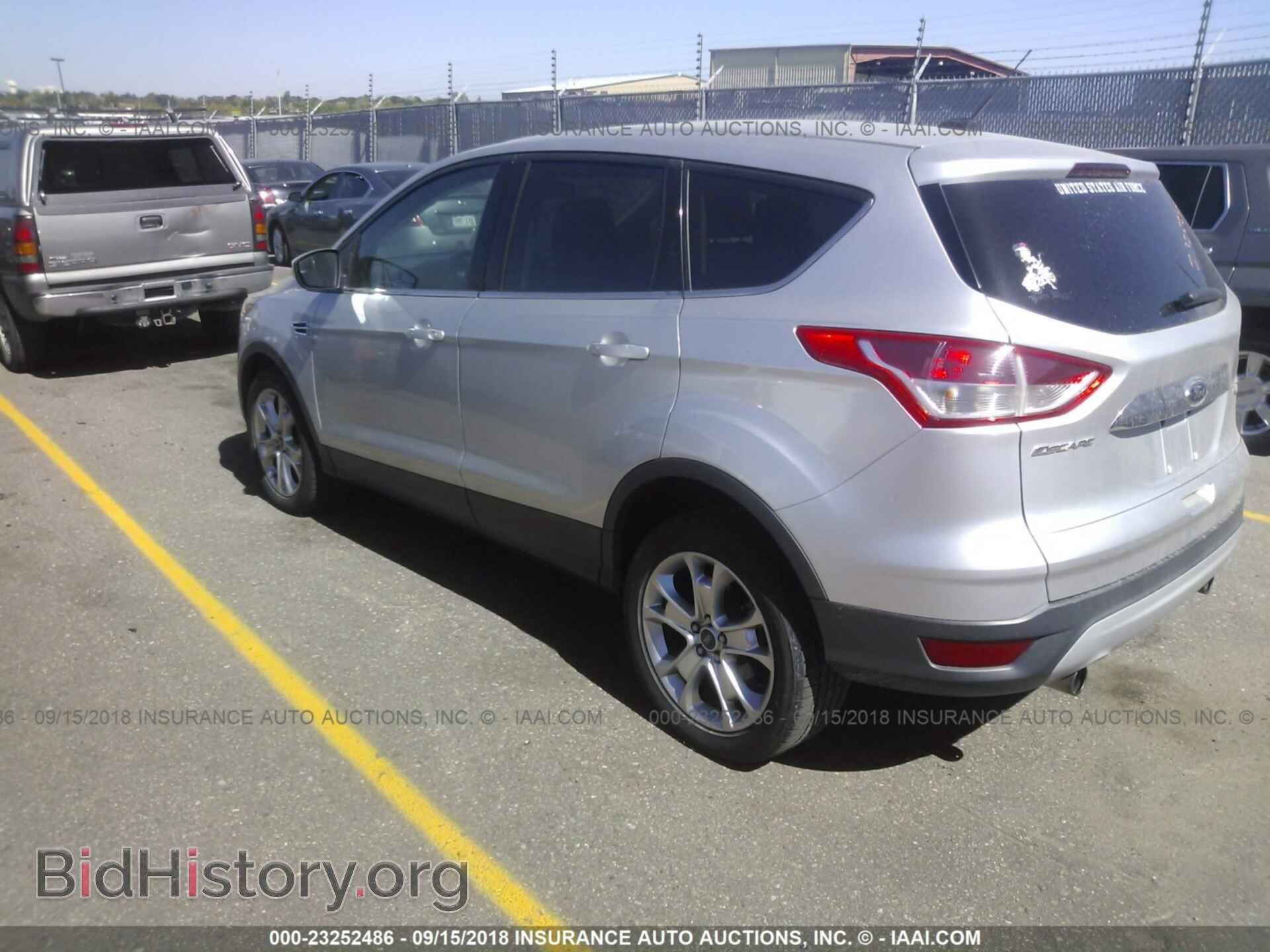 2013 Ford Escape - VIN: 1FMCU9H96DUA21325 - Фото 3