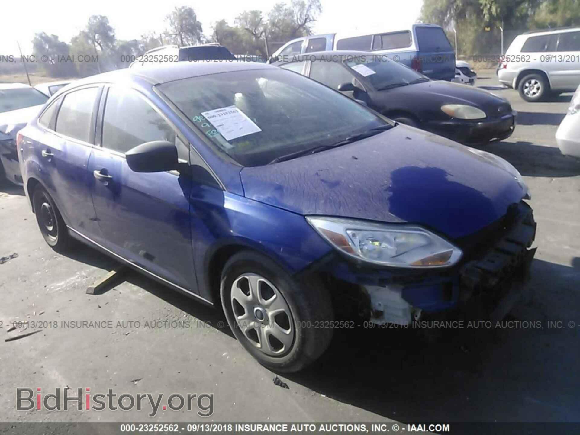 Фотография 1FAHP3E29CL267947 - Ford Focus 2012