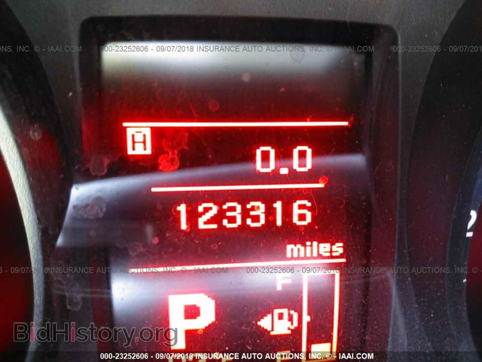 2011 Mitsubishi Lancer - VIN: JA32U2FU4BU024072 - Фото 7
