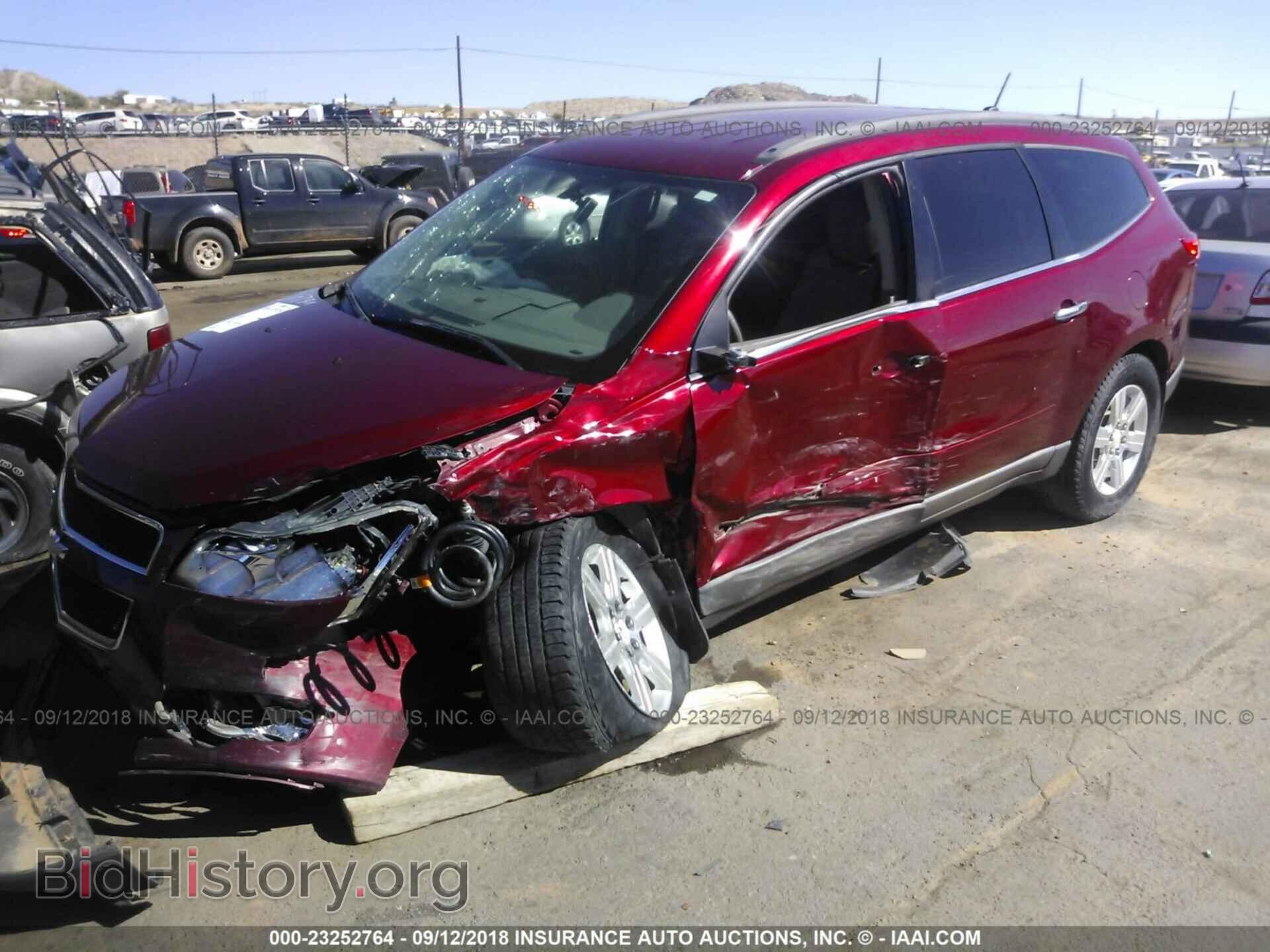 2009 CHEVROLET TRAVERSE - VIN: 1GNER23D49S167668 - Фото 2