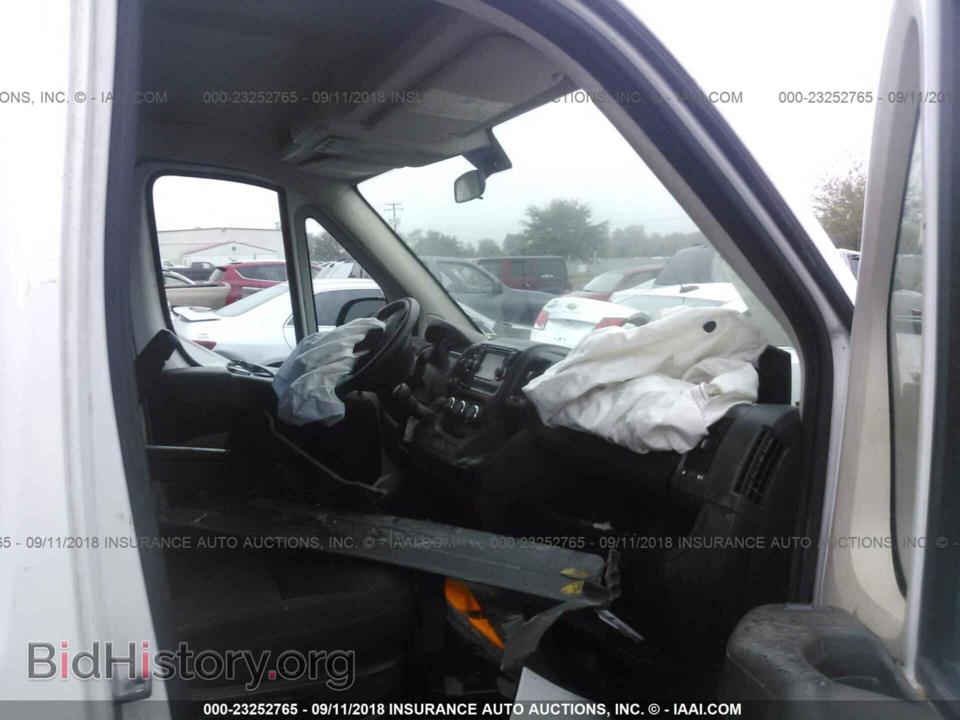 2014 Ram Promaster 2500 - VIN: 3C6TRVCD9EE130170 - Фото 5