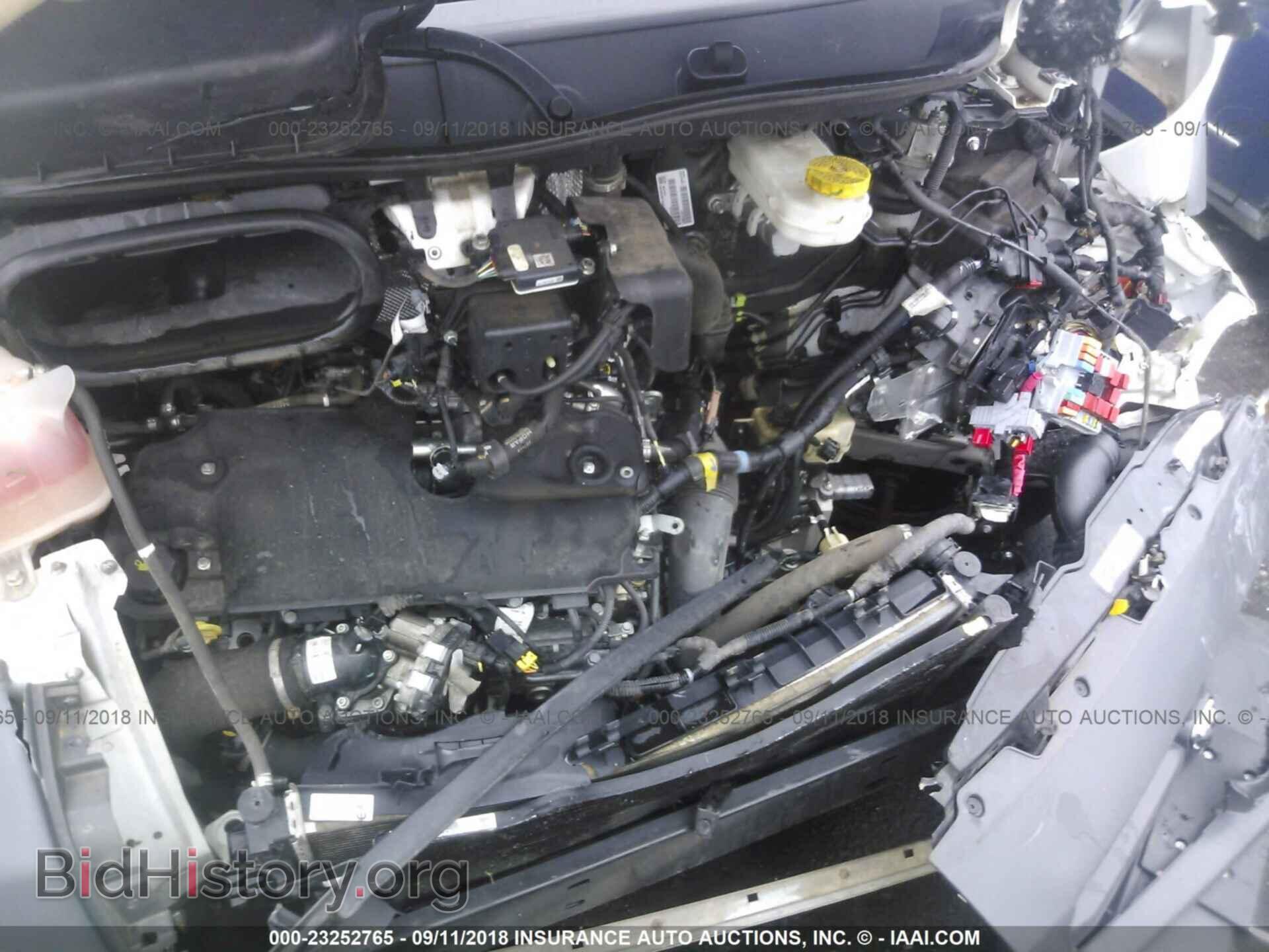 2014 Ram Promaster 2500 - VIN: 3C6TRVCD9EE130170 - Фото 10