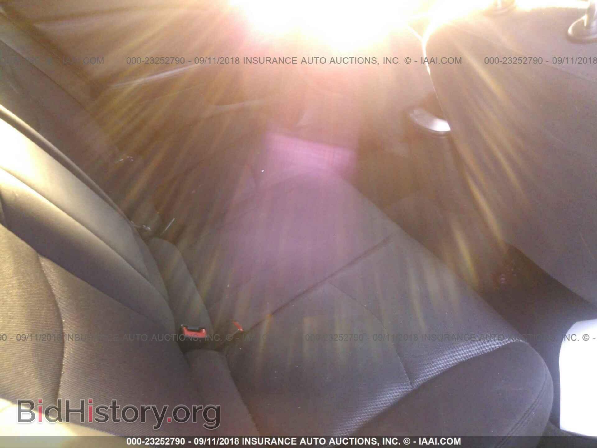 2013 Dodge Avenger - VIN: 1C3CDZAB7DN610433 - Фото 8