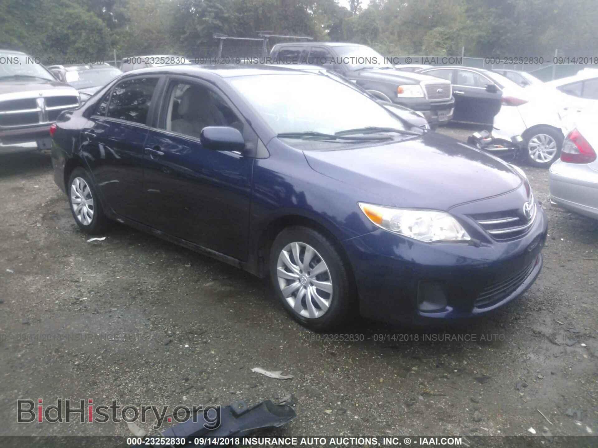 Photo 2T1BU4EE2DC073326 - Toyota Corolla 2013