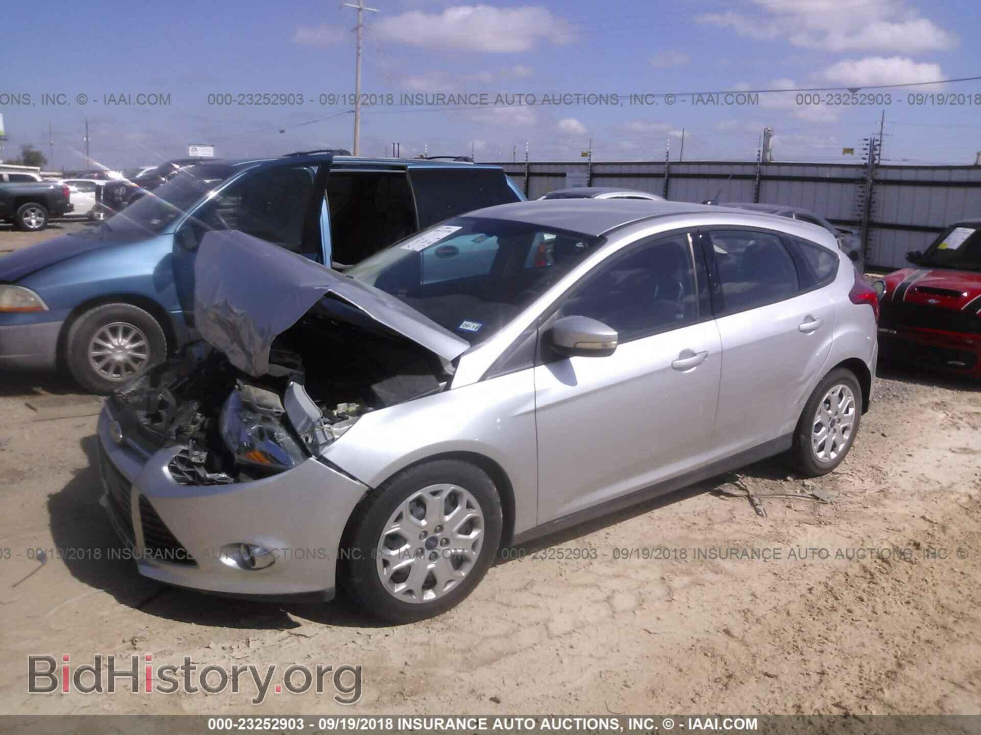 2012 Ford Focus - VIN: 1FAHP3K20CL153940 - Фото 2