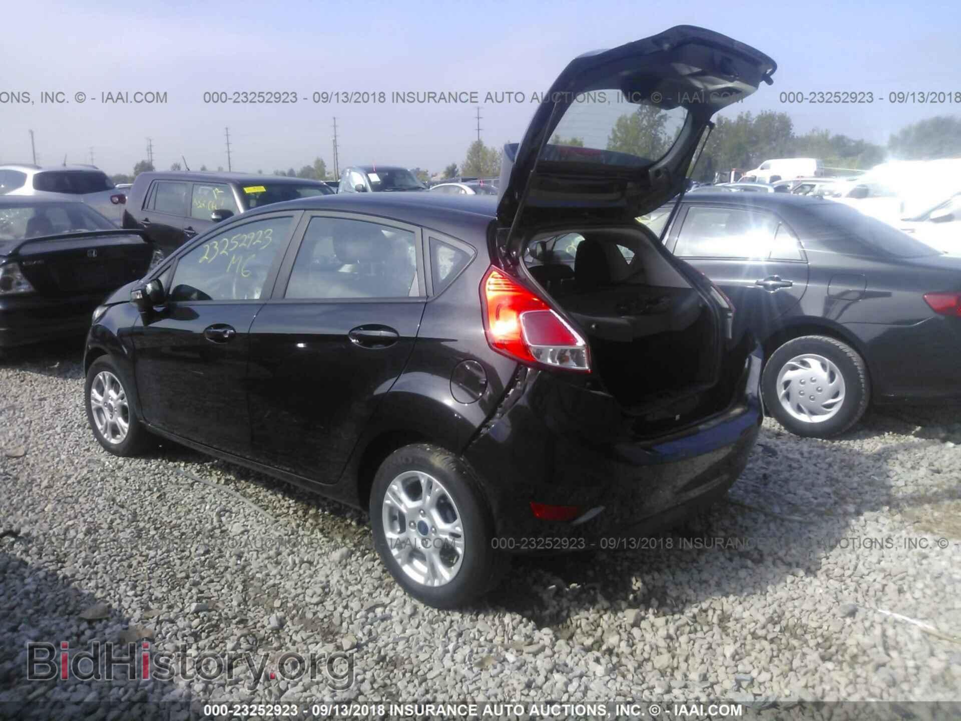2015 Ford Fiesta - VIN: 3FADP4EJXFM218609 - Фото 3