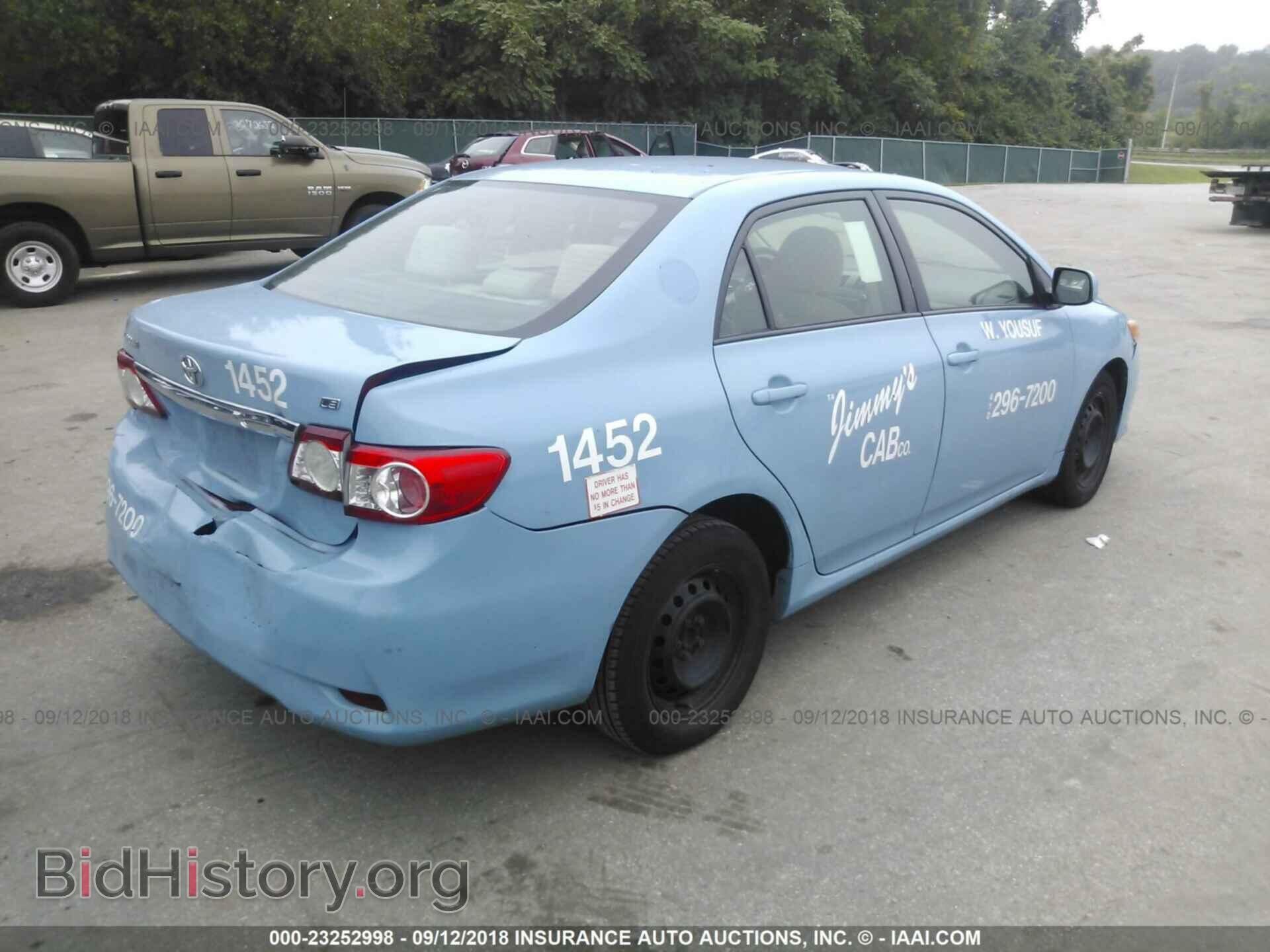 2011 Toyota Corolla - VIN: 2T1BU4EEXBC748532 - Фото 4