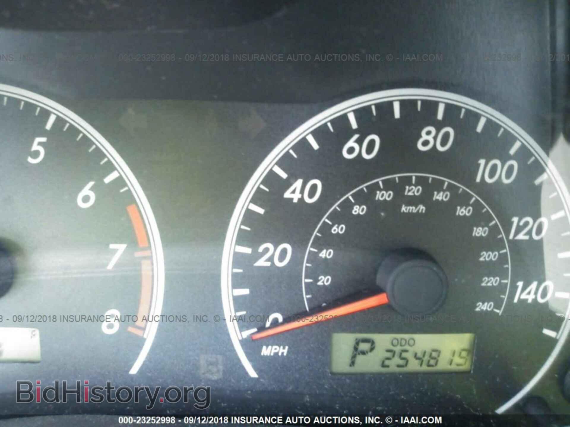 2011 Toyota Corolla - VIN: 2T1BU4EEXBC748532 - Фото 7