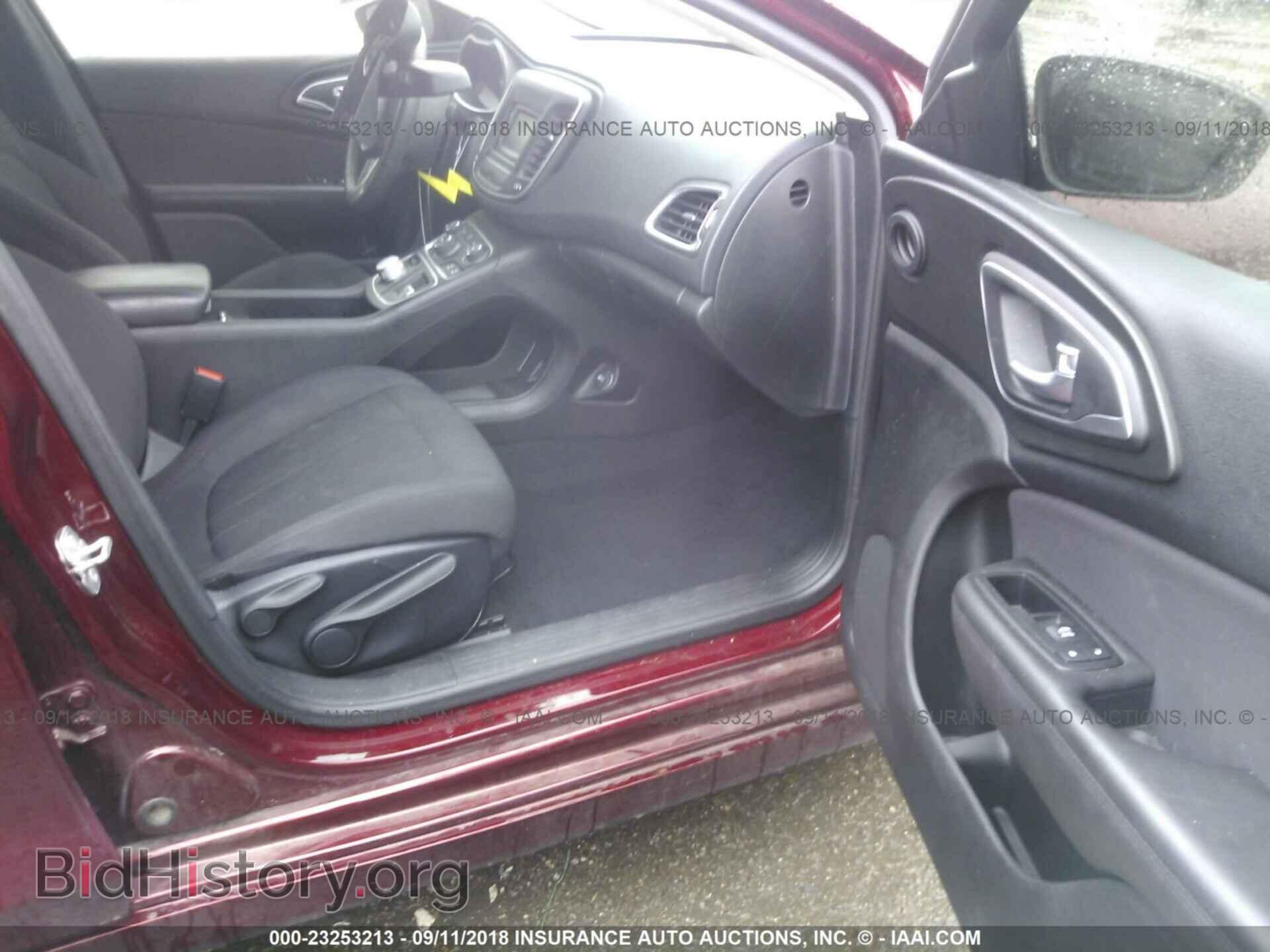 2015 Chrysler 200 - VIN: 1C3CCCAB4FN570184 - Фото 5
